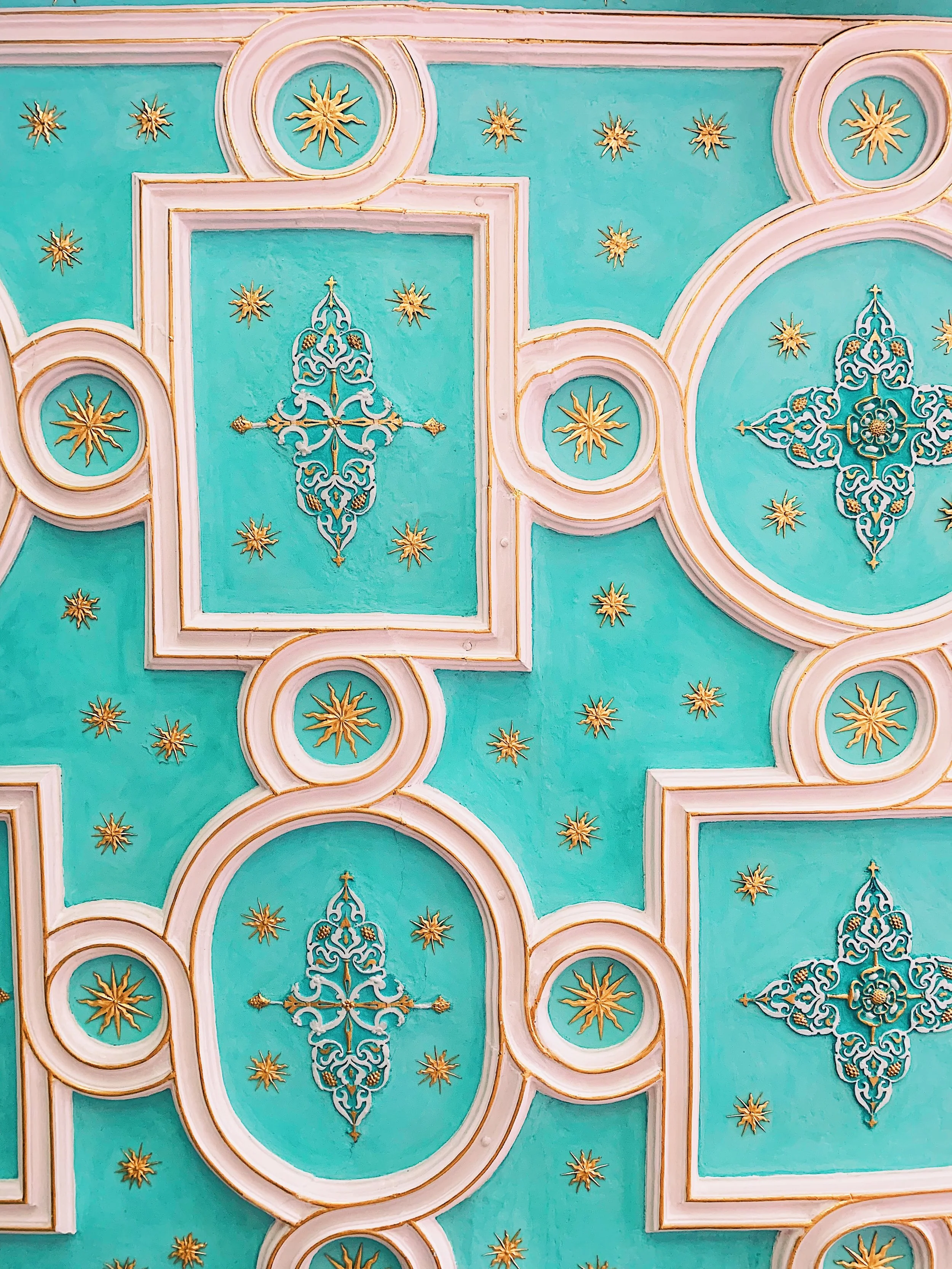 bolsover-castle-ceiling-moulding-turquoise-gold-ornate-interior-detail.jpg.JPEG