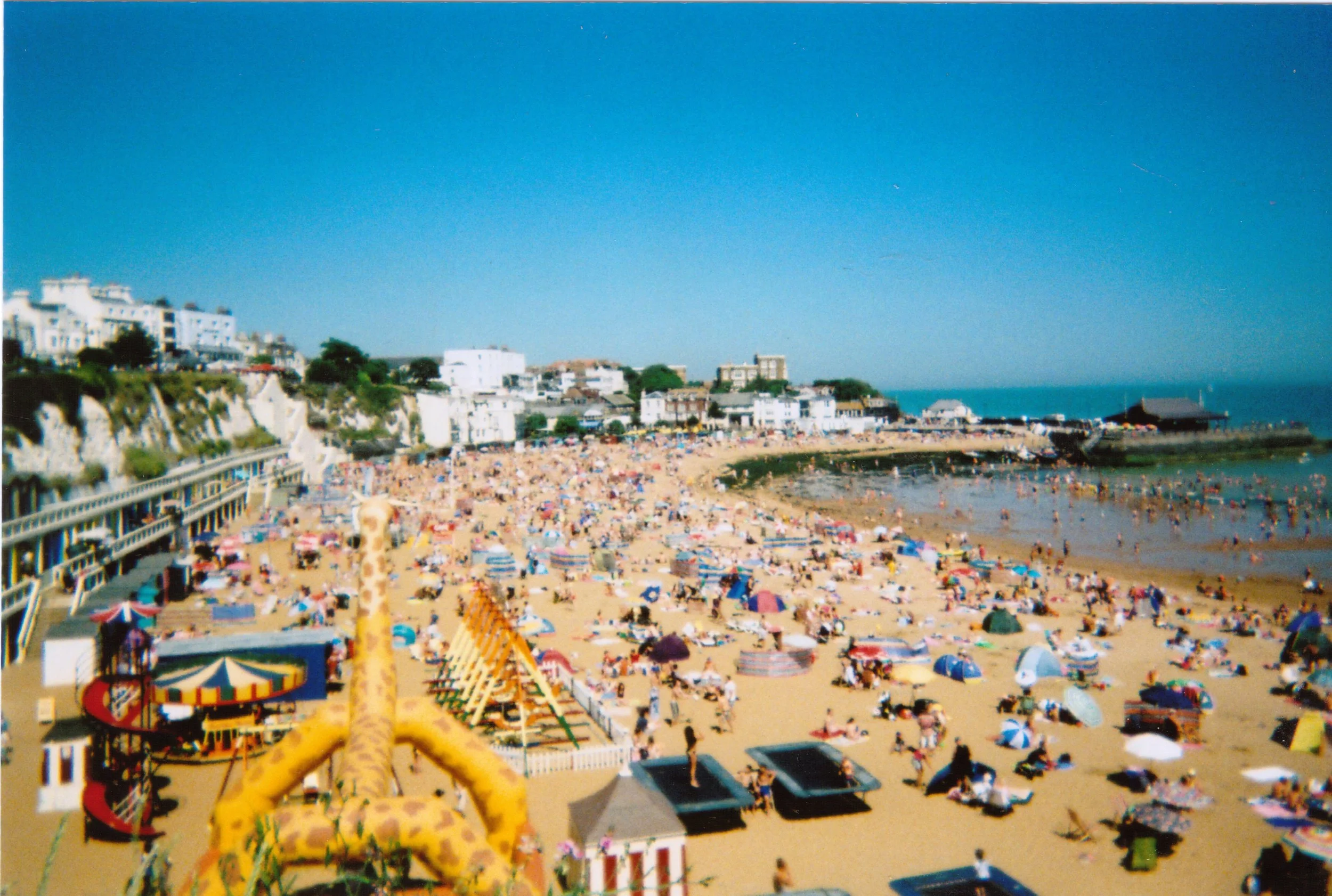 broadstairs-kent-crowded-beach-summer-disposable-camera.jpg.jpg