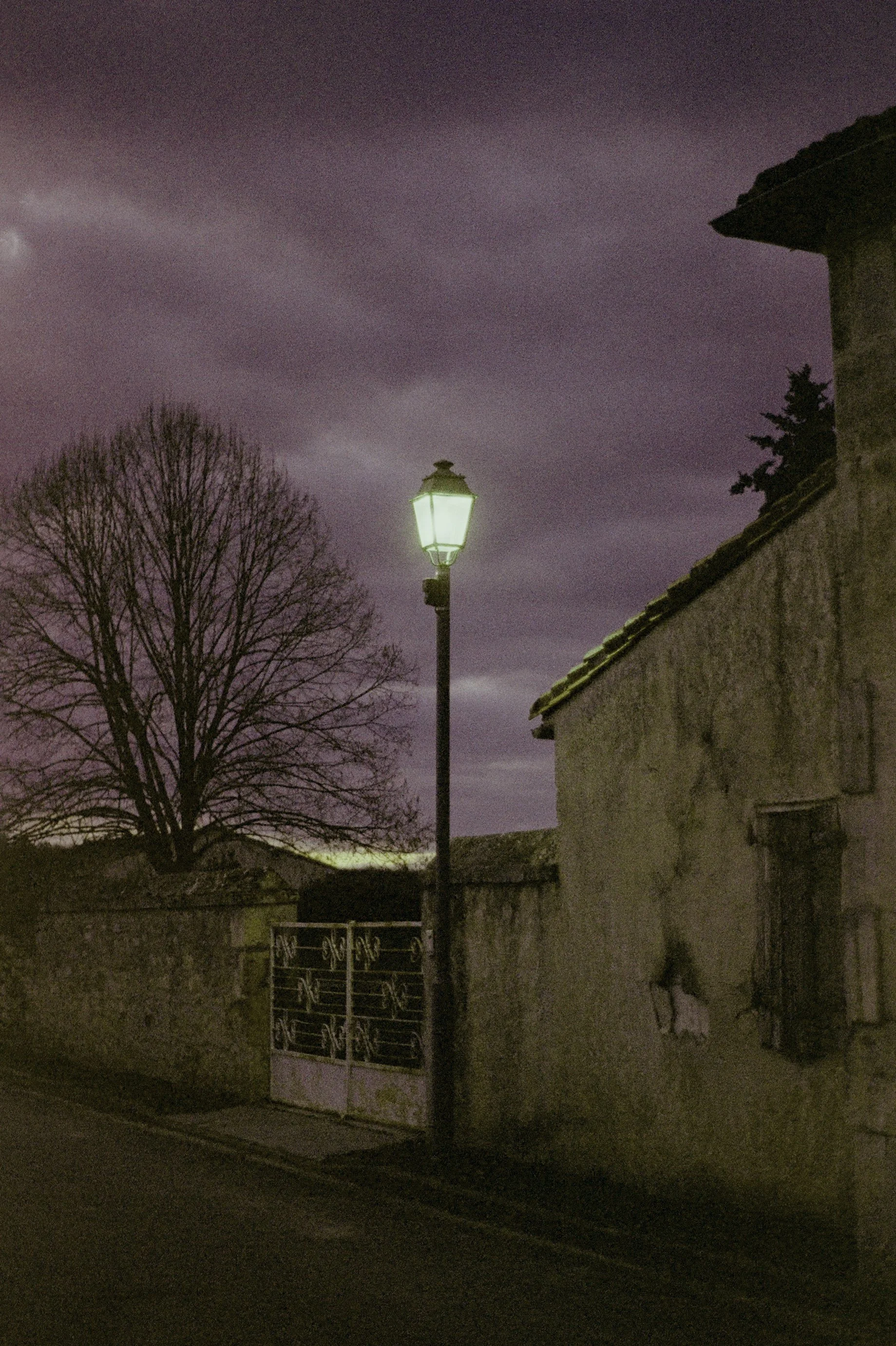 chateauneuf-sur-charente-street-lamp-dusk-rural-france.jpg.jpg