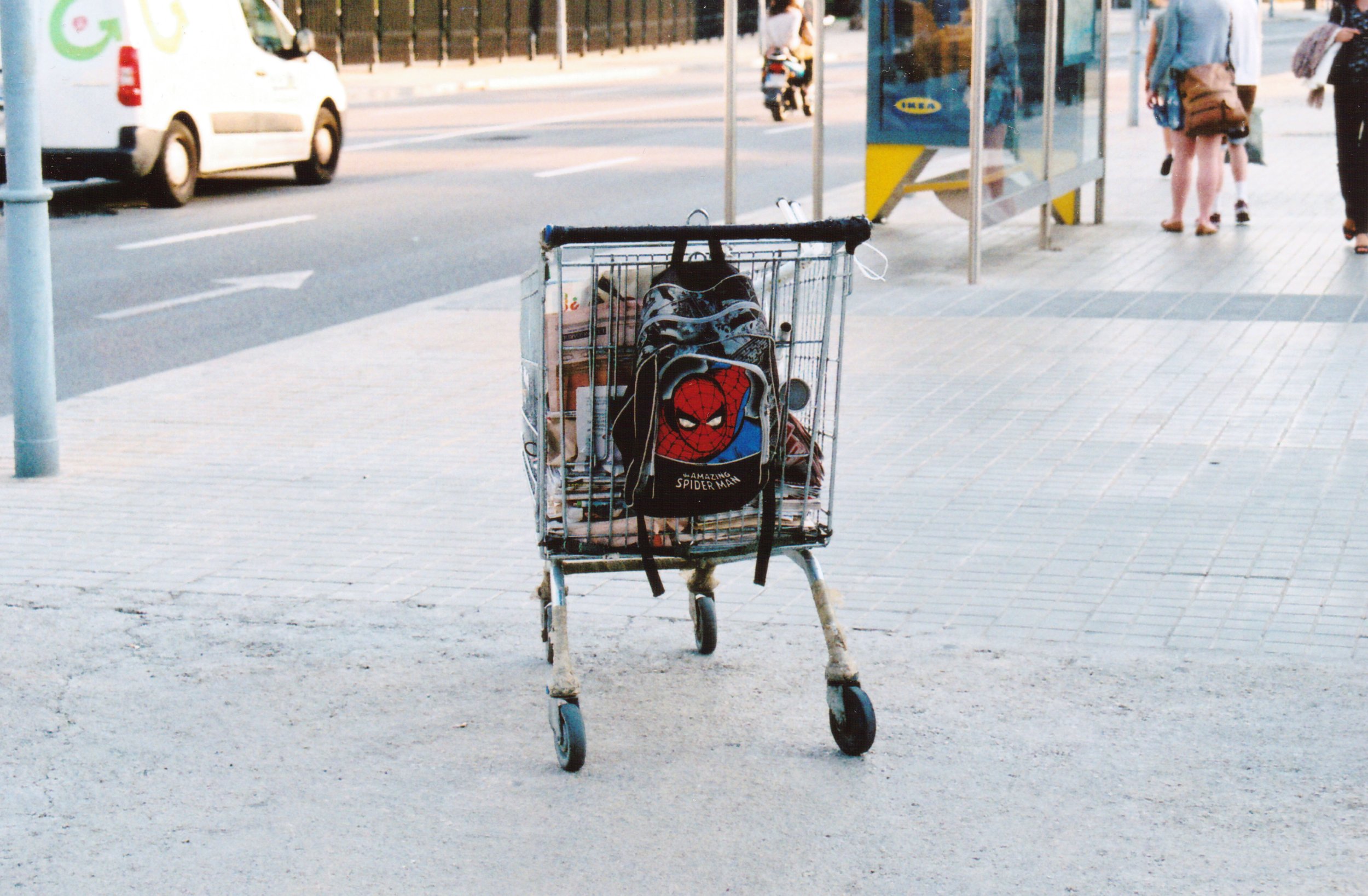 abandoned-shopping-trolley-barcelona-street-photography-louisa-rogers.jpg.jpg