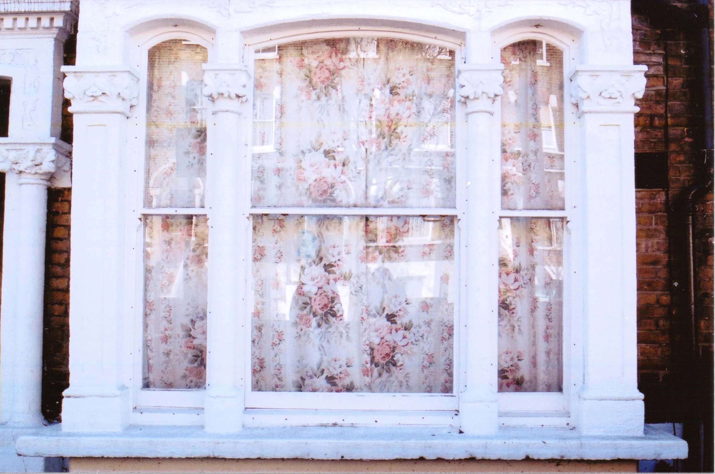 shabby-chic-window-seven-sisters-london-floral-curtains-35mm-film.jpg.jpg