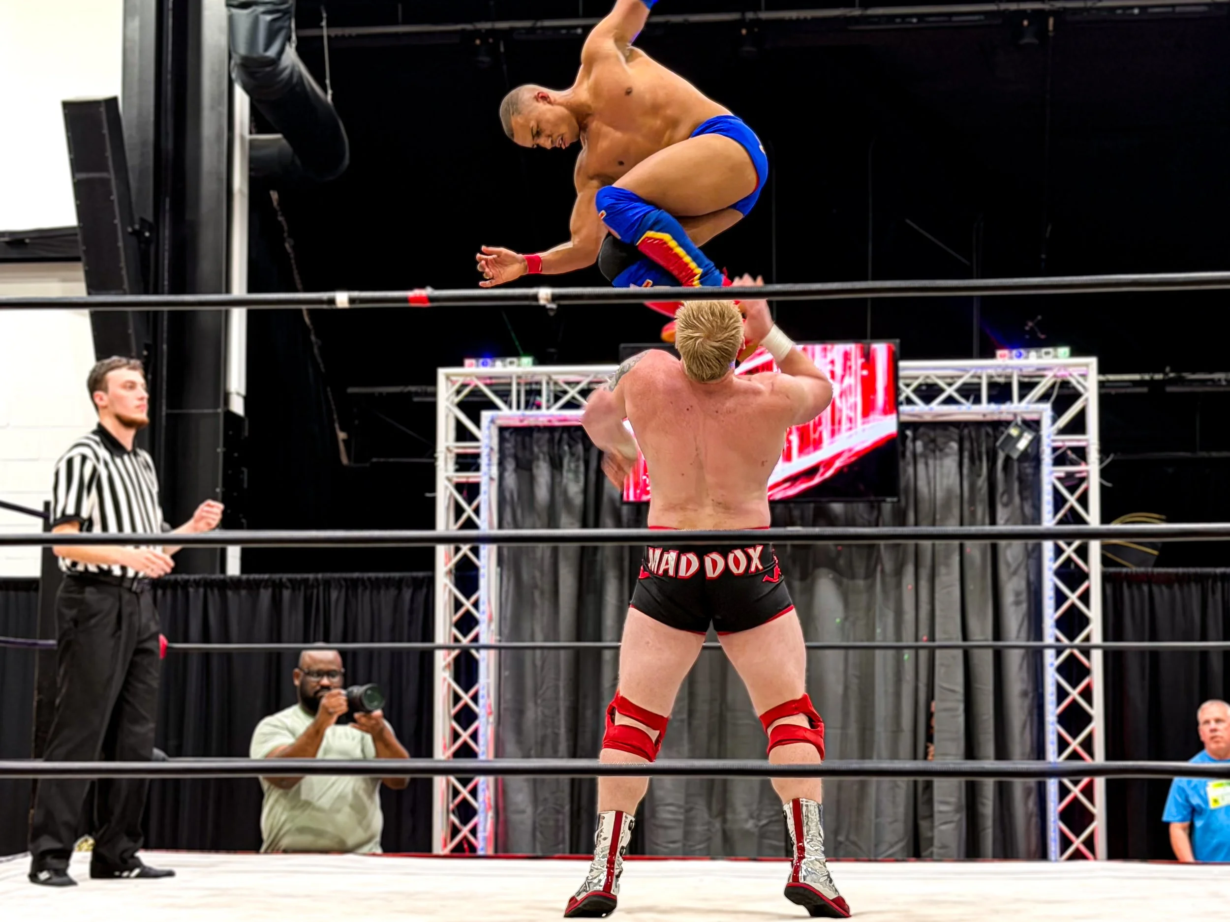 FCW Rise of a Champion-19.jpg