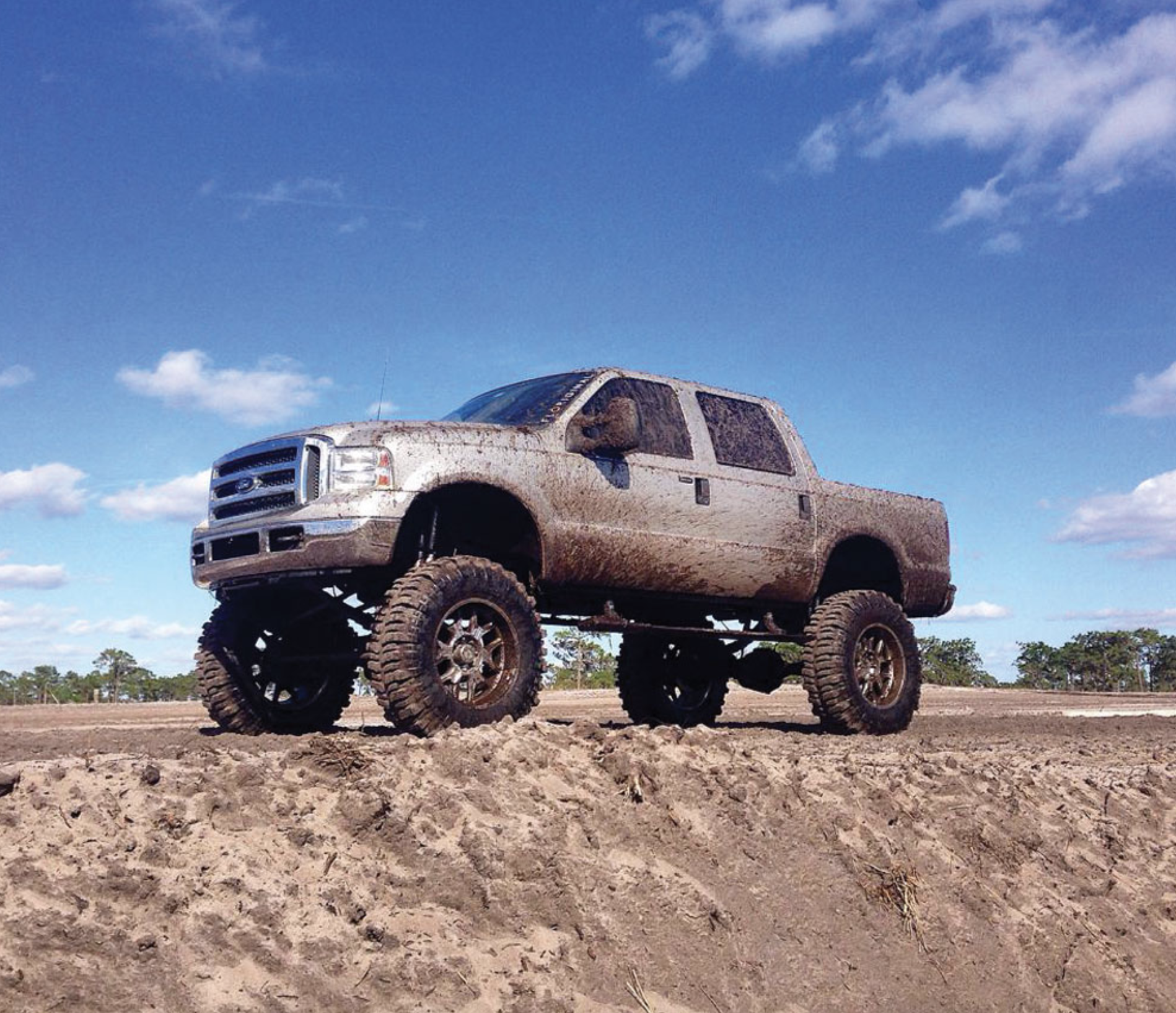 Truck Suspension Overhaul: When Is It Time to Rebuild the Front End?