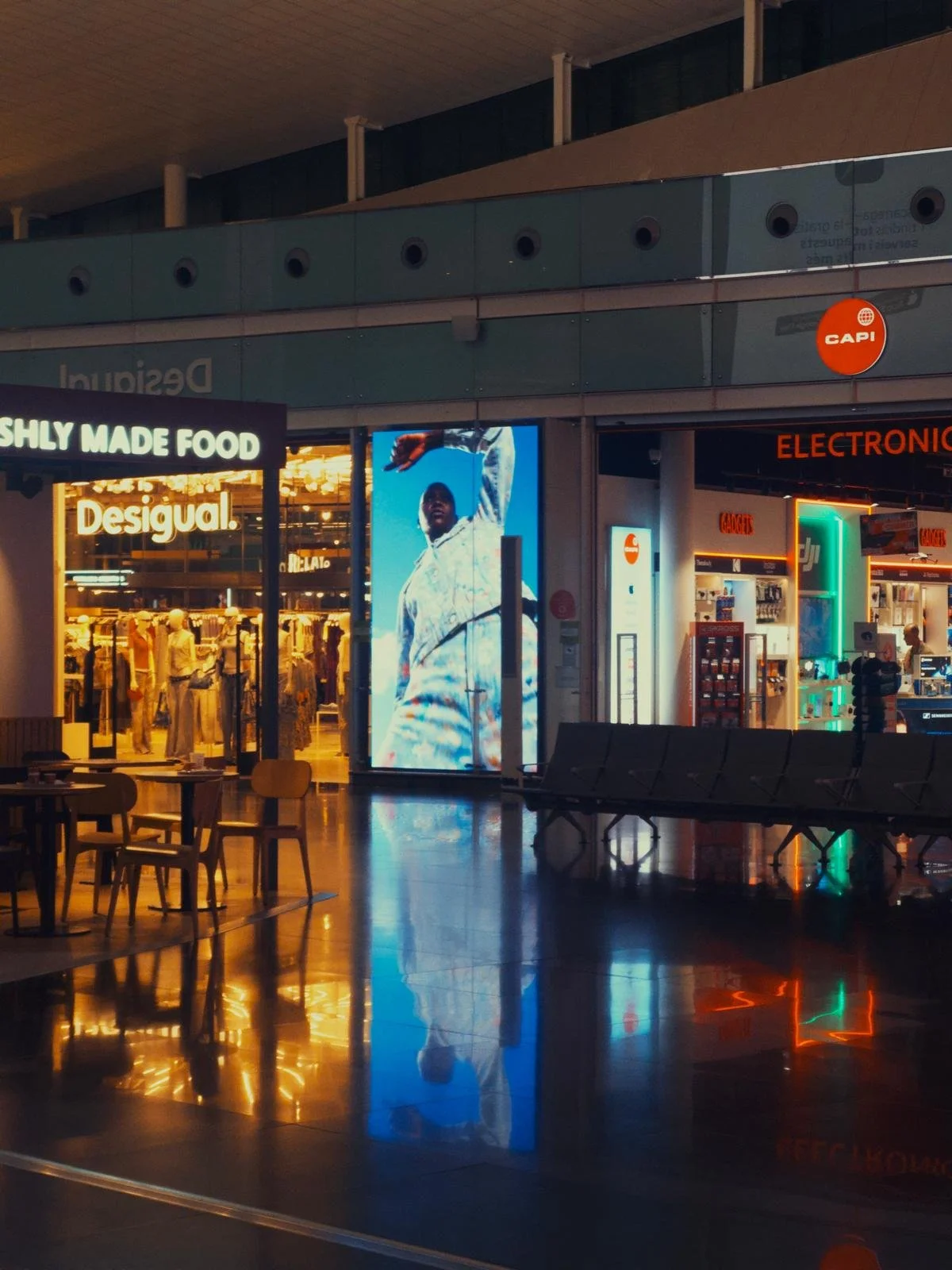 An Aeroporto Aventura