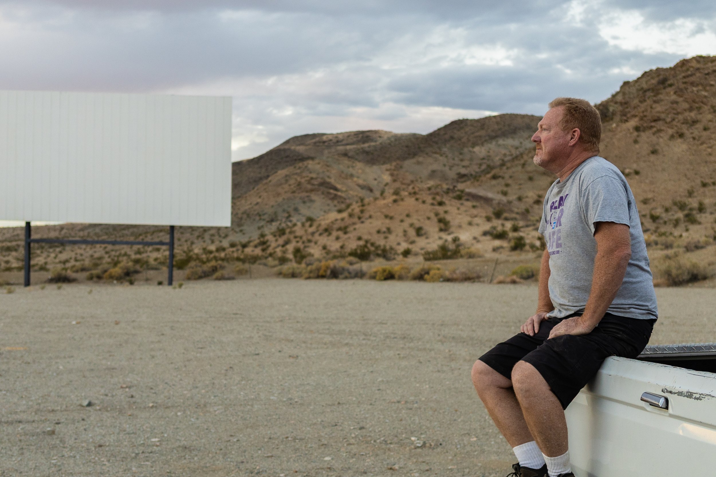 TheSkyline_still 13.jpg