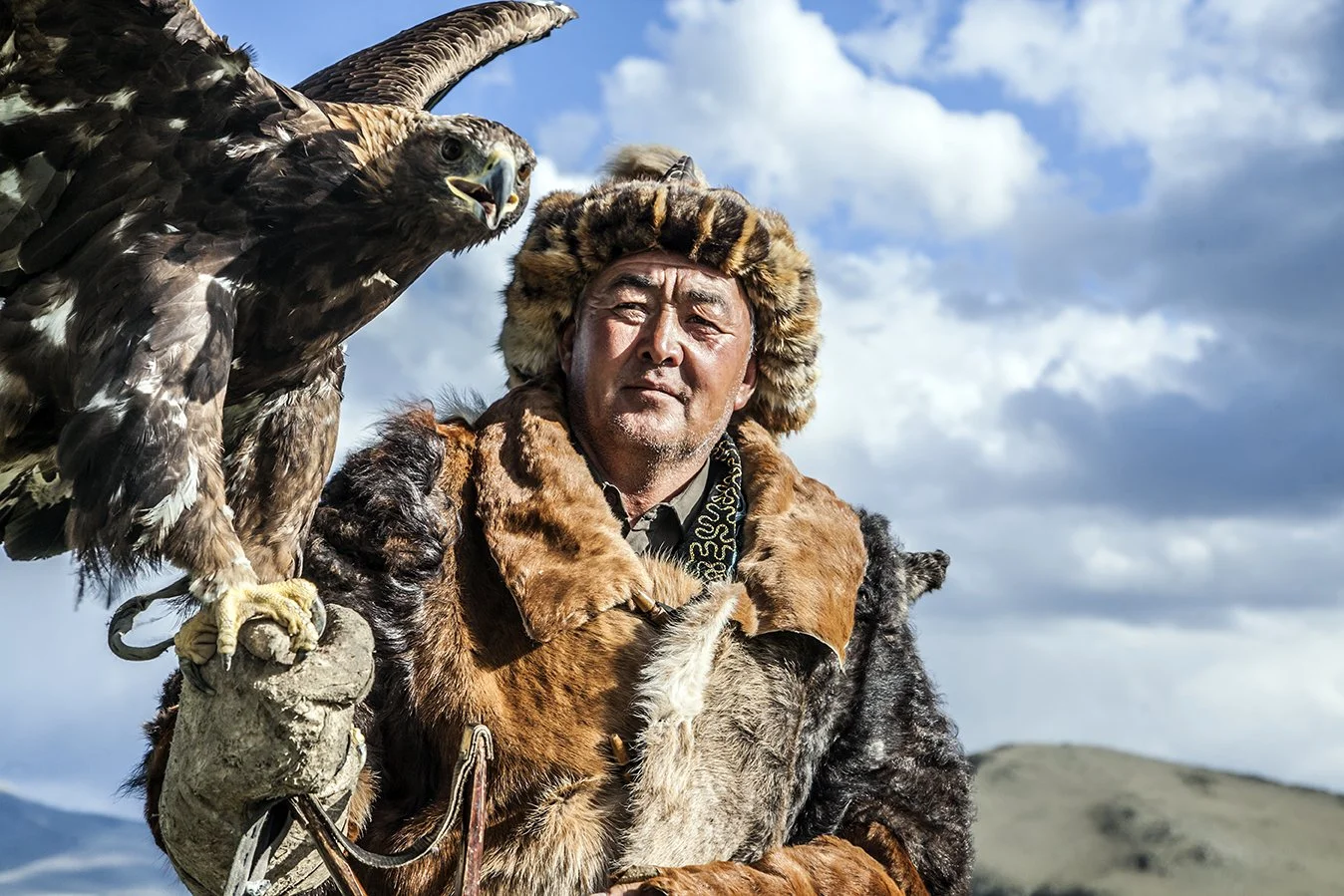 Eagle_Hunter_2294.jpg