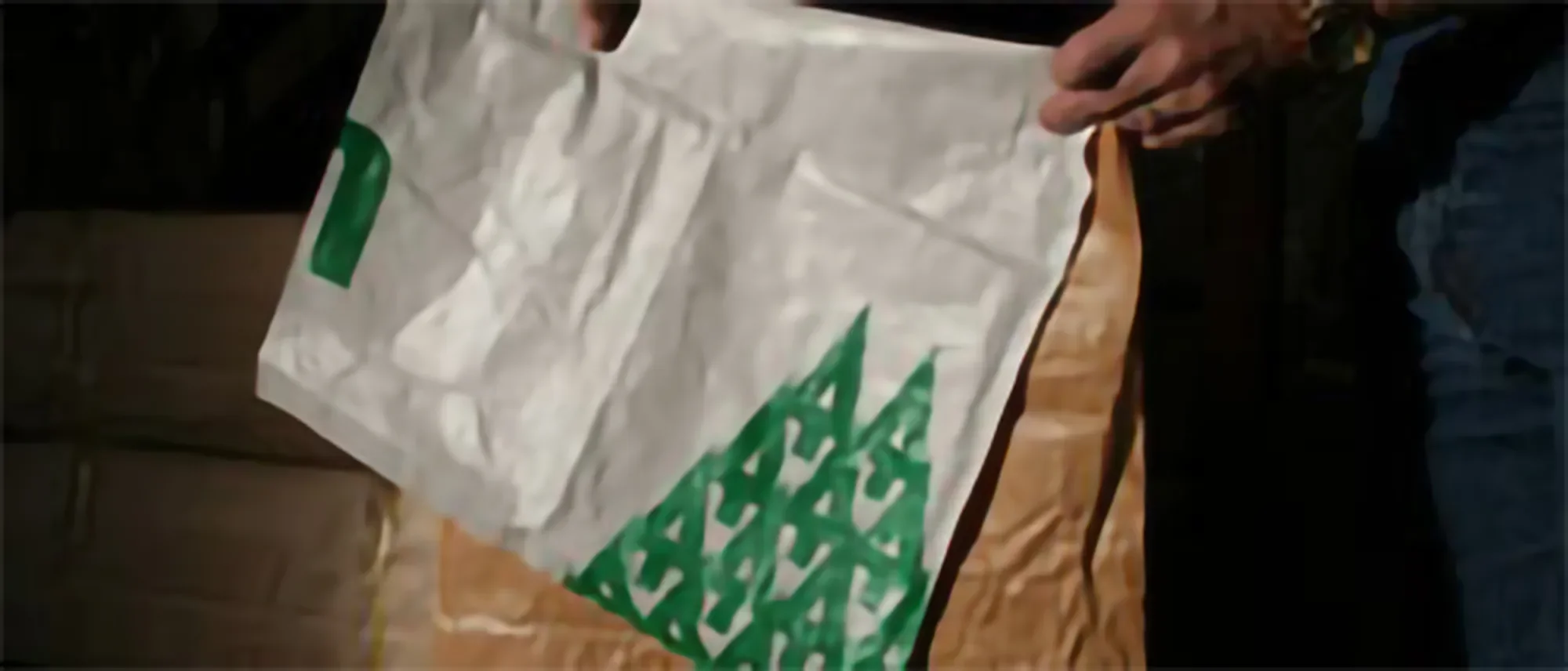 White/Tan Woven Lumber Wrap