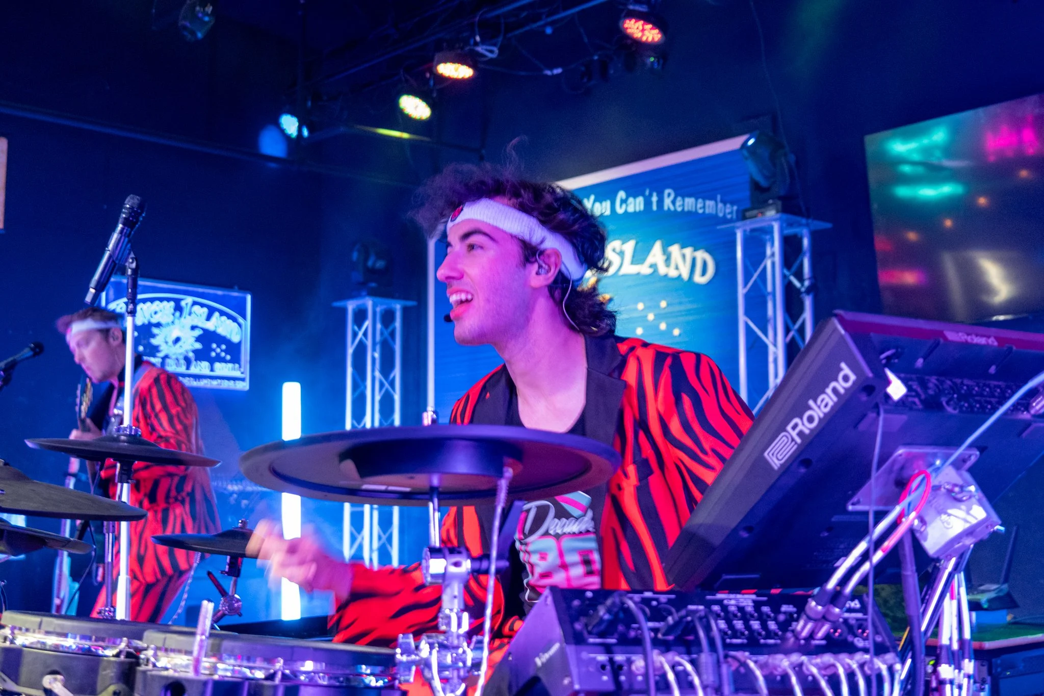 Decade80 Conch Island-02.jpg