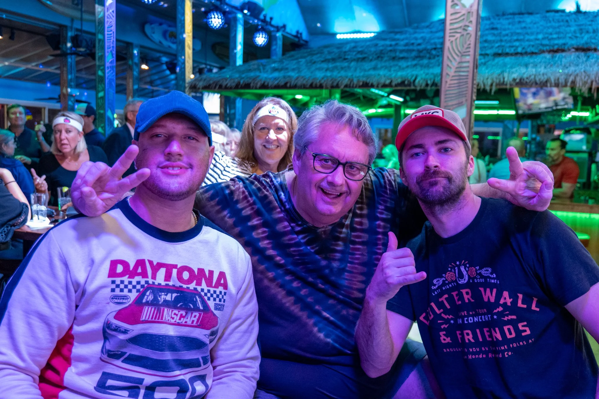 Decade80 DOES THE POLICE NALU-05.jpg