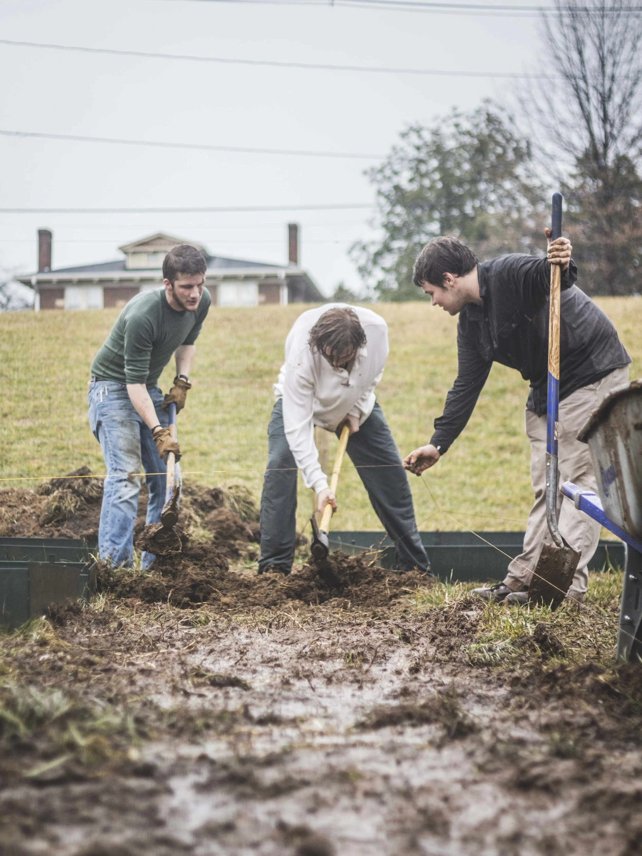 playing-in-the-mud_24557968173_o.jpg