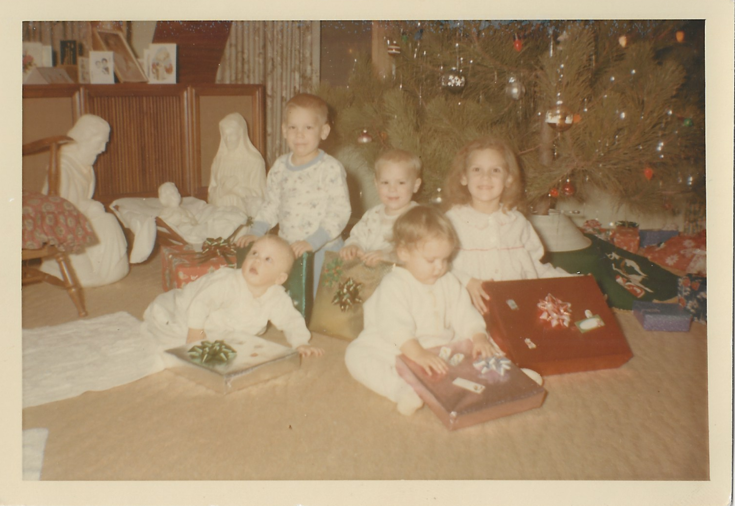 Matthew, Mark, Jim, Cathy, Annie Christmas.png