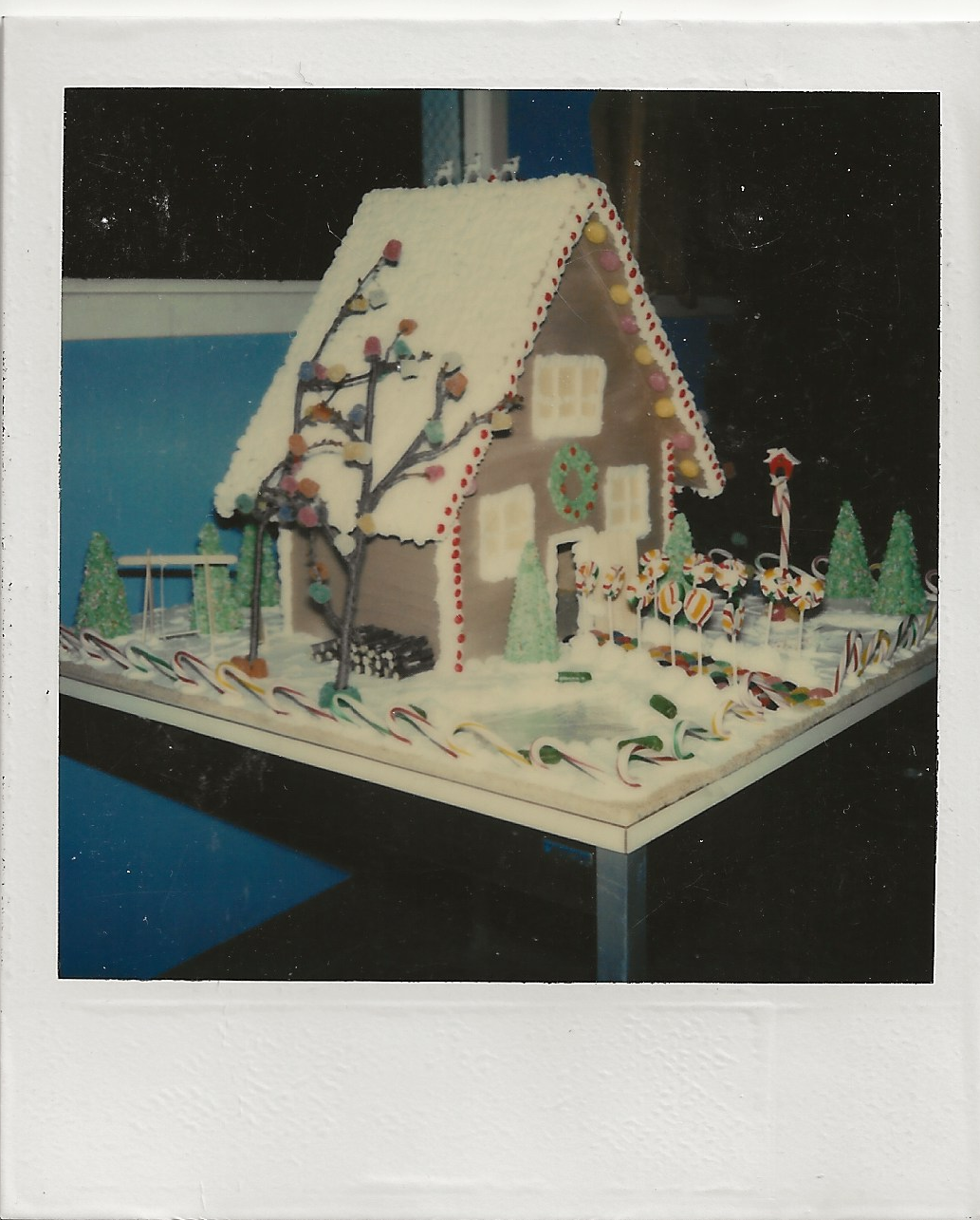 Gingerbread House.png