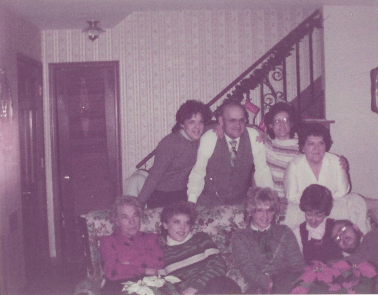 Anna, Beth, Cathy, Frank, Barbara, Annie, Rita, Mary Jo, Jim Christmas.png