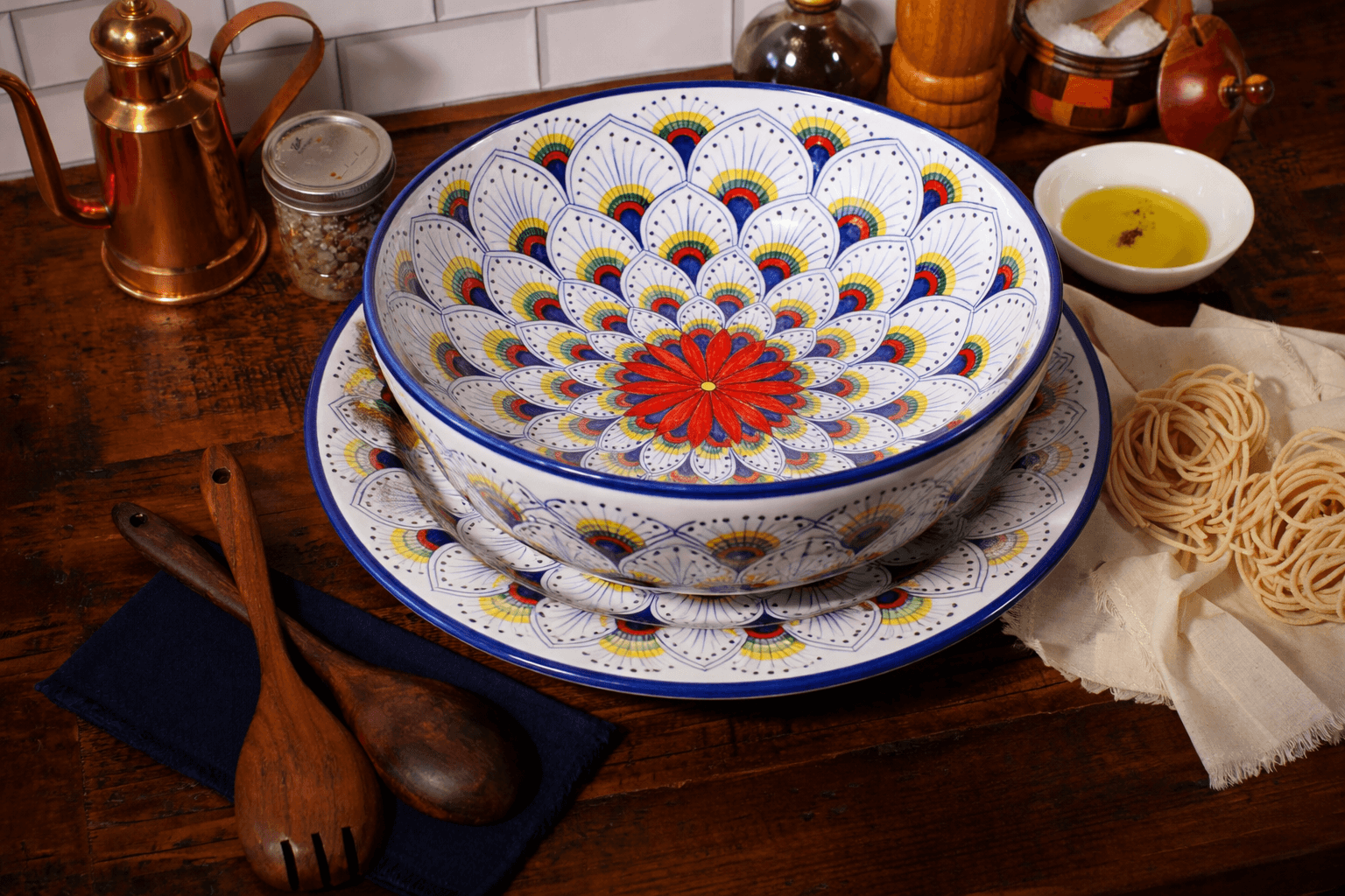 Intreccio hand-painted Italian ceramic serving bowl with matching platter