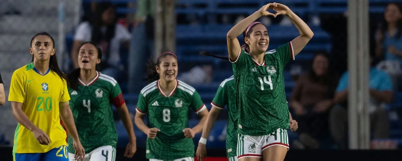 Triunfo de cabeza: Brasil cae ante México en su primera visita