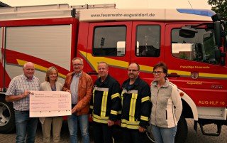 Spende für die Nachwuchsförderung
