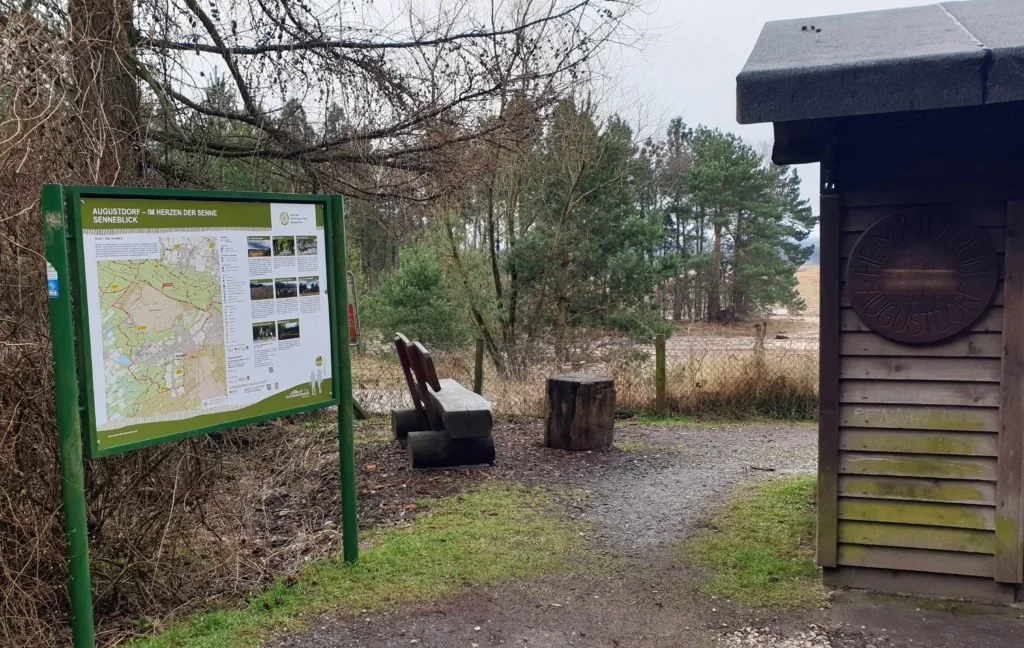 Neue Wanderinformationstafeln aufgestellt