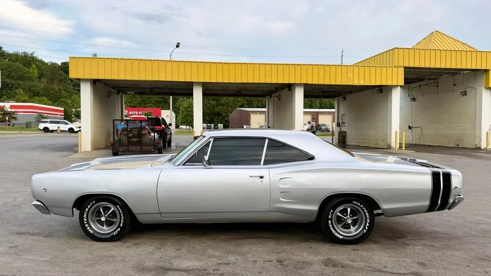 1968-dodge-coronet-rt-01.jpg