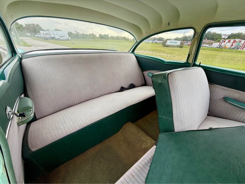 1955-pontiac-chieftain-16.jpg