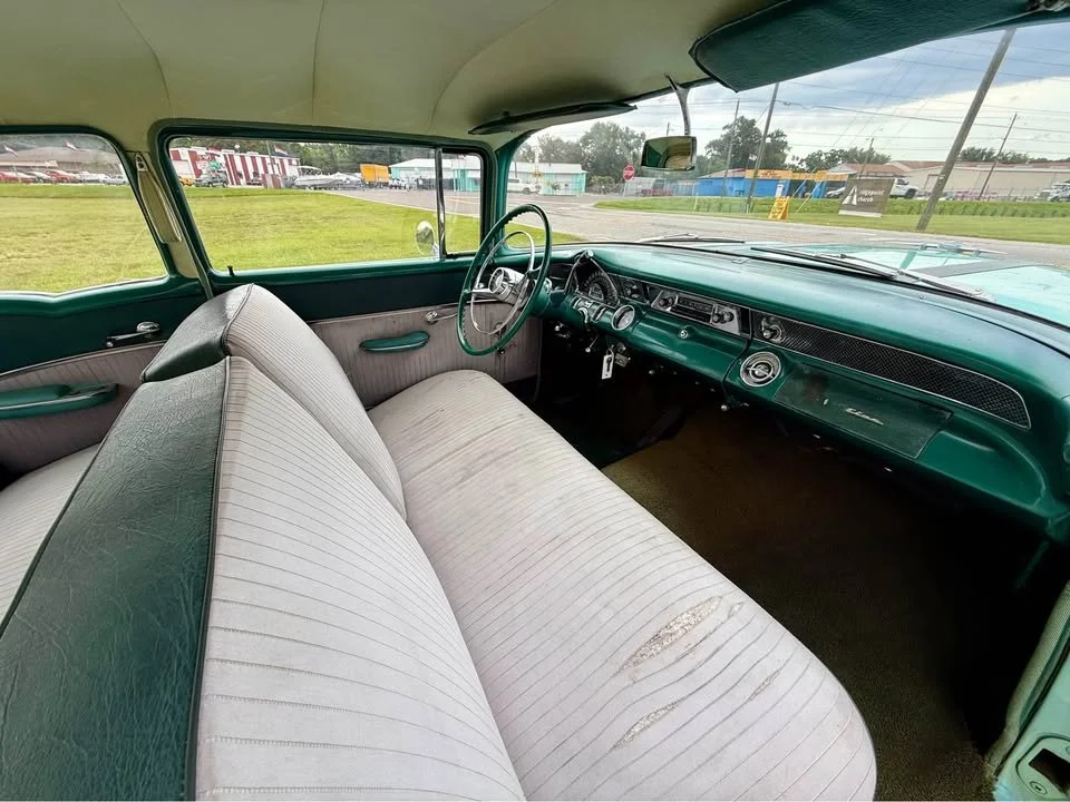 1955-pontiac-chieftain-14.jpg