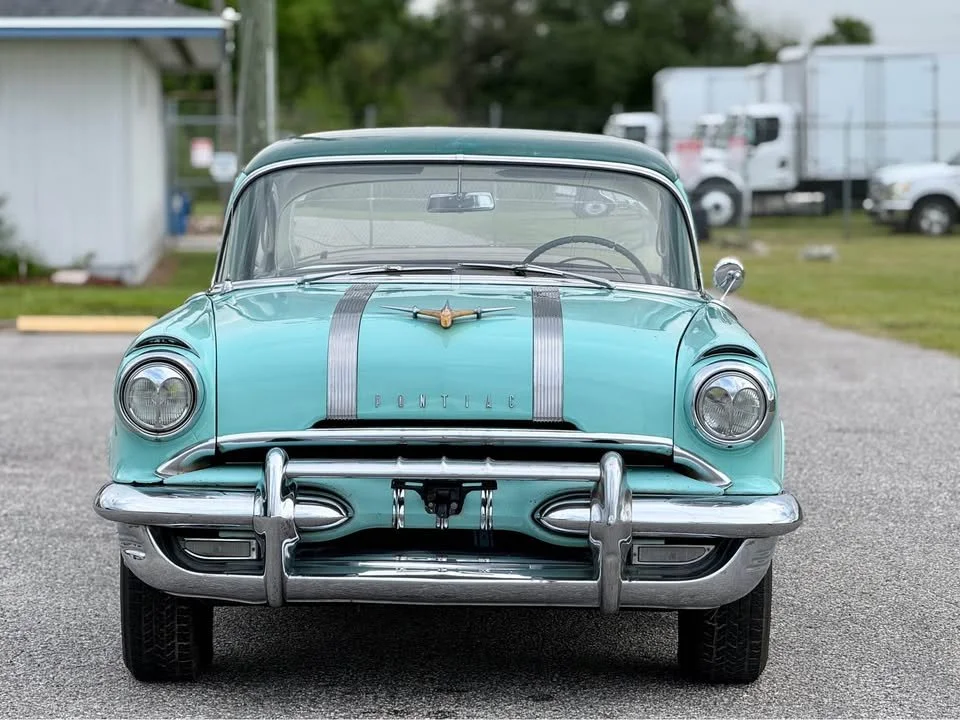 1955-pontiac-chieftain-03.jpg