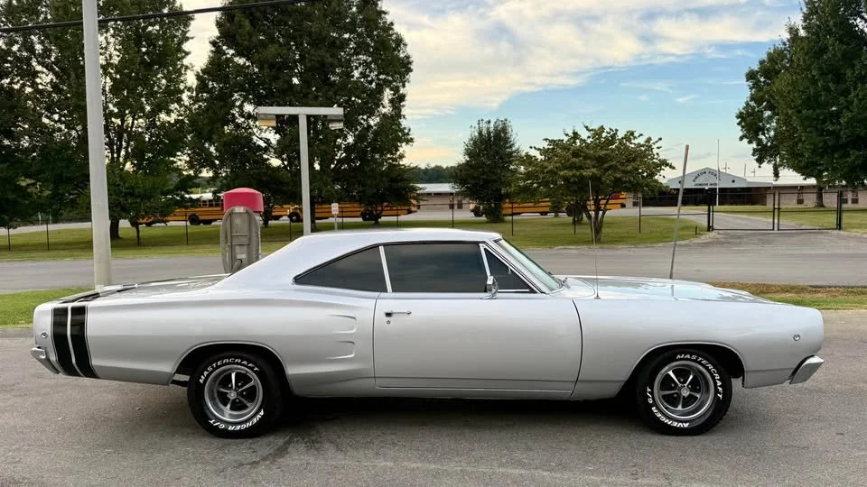 1968-dodge-coronet-rt-02.jpg