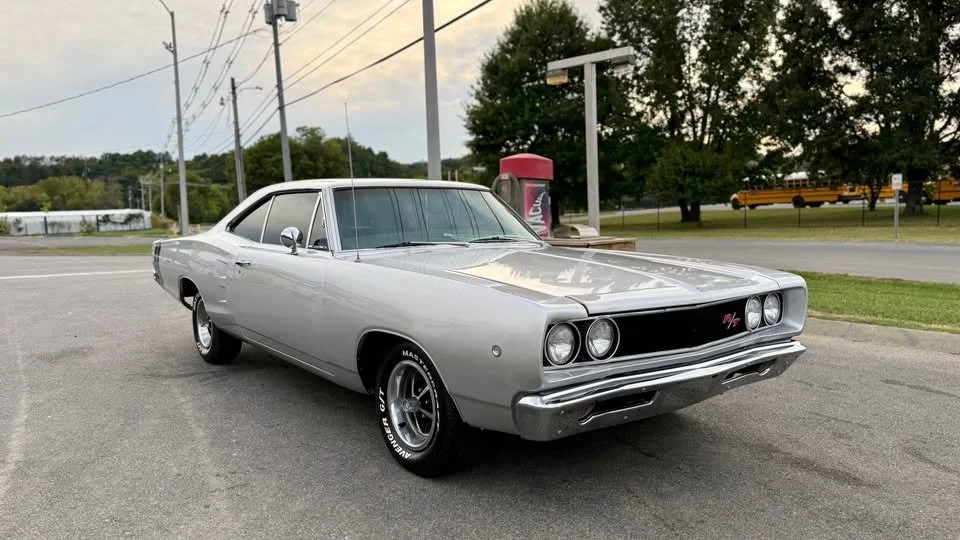 1968-dodge-coronet-rt-08.jpg