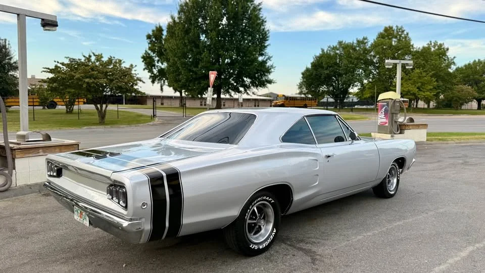 1968-dodge-coronet-rt-05.jpg