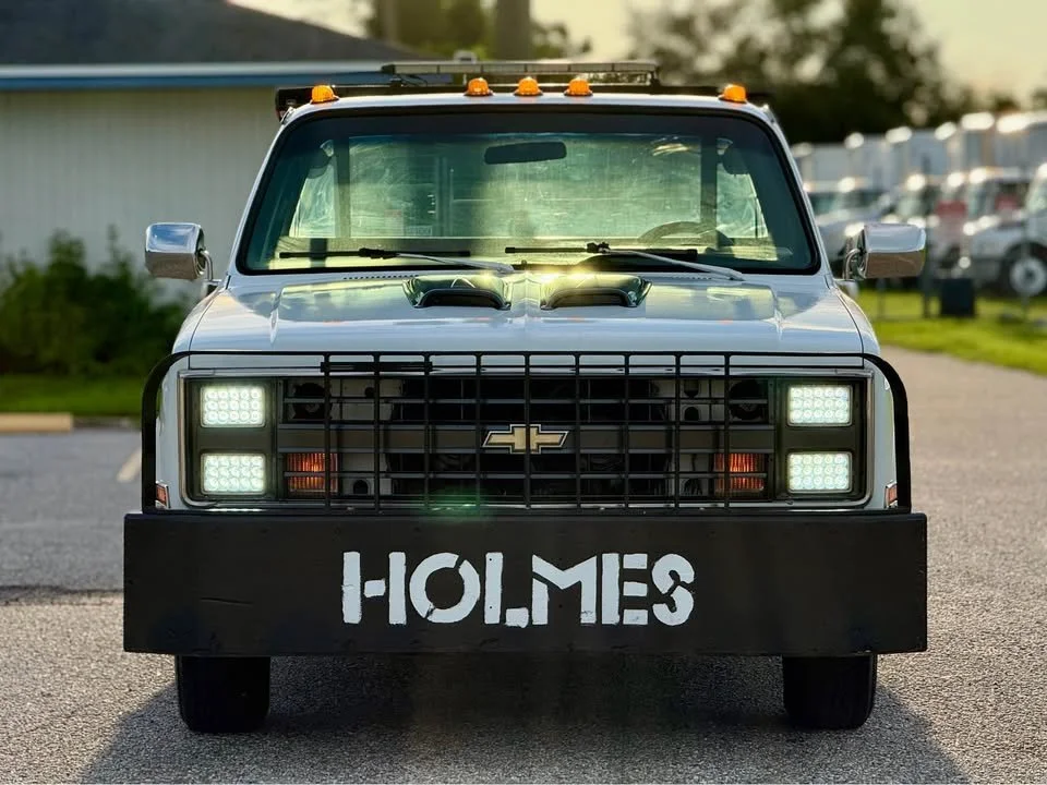 1986-chevrolet-c30-silverado-03.jpg