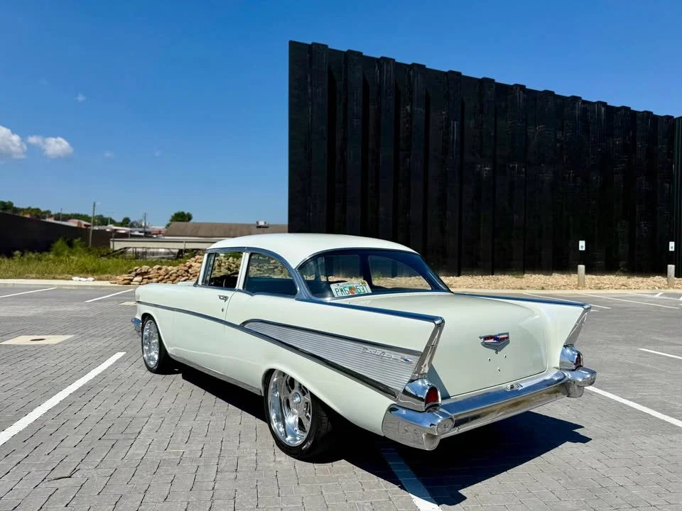 1957-chevrolet-bel-air-03.jpg