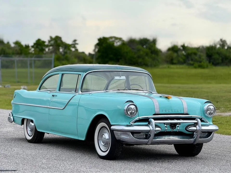 1955-pontiac-chieftain-04.jpg