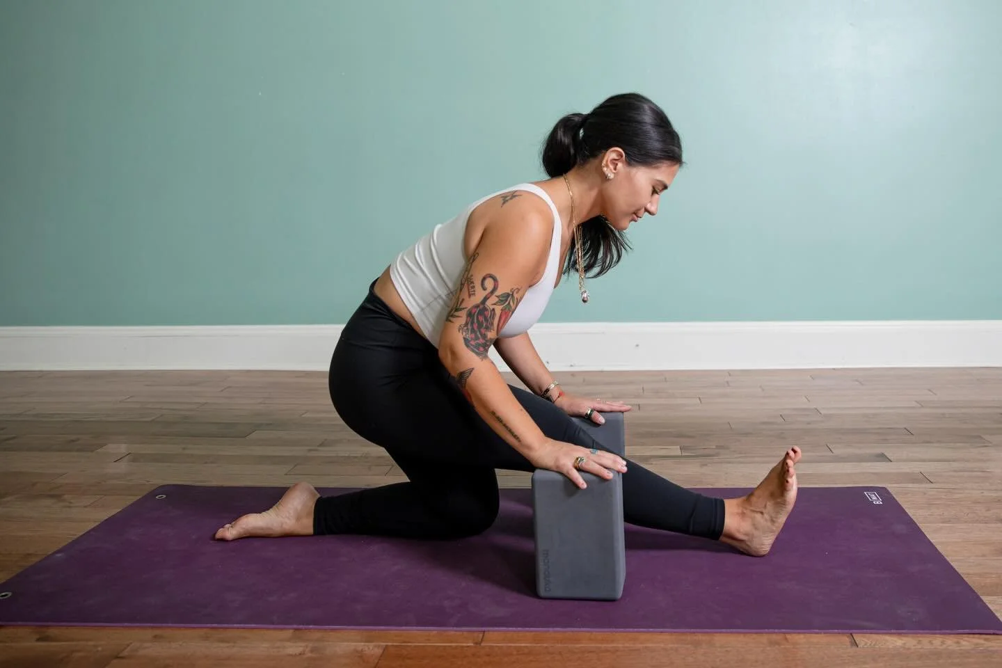 We have a new face on the schedule today! Say hello to Gabriela! 

Gabriela specializes in vinyasa flow, sculpt, and prenatal. As a proud Latina, she brings cultural awareness through curated music and heart-centered teaching into every space. Her mi