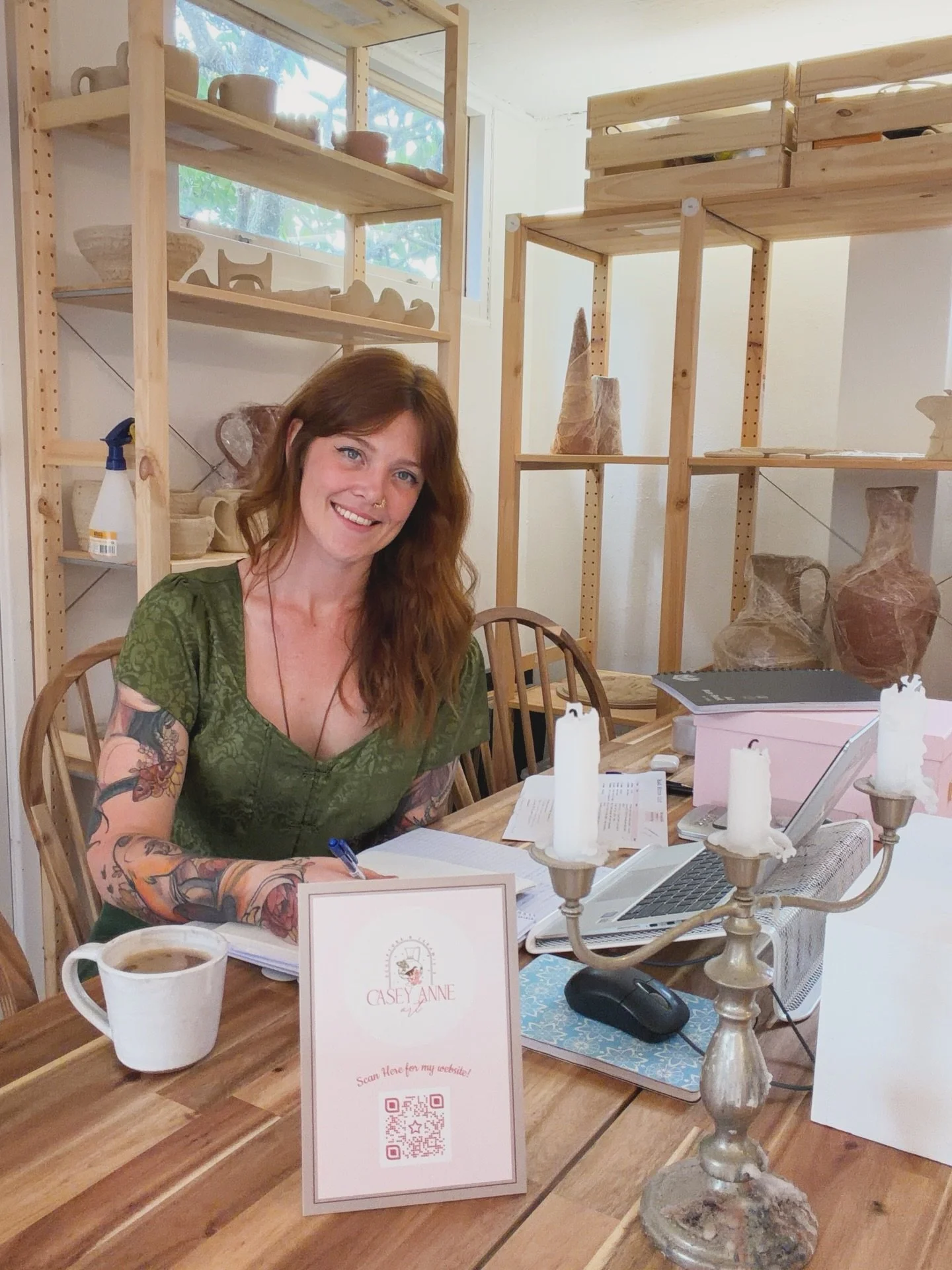 You guuuuys 💕 Thank you to everyone who came out to my studio yesterday 🥹🩵 another @bundeena.art.trail done for the month!! 

I absolutely love chatting with everyone who stops by! There&rsquo;s always a surprise visitor &amp; when I shut the stud