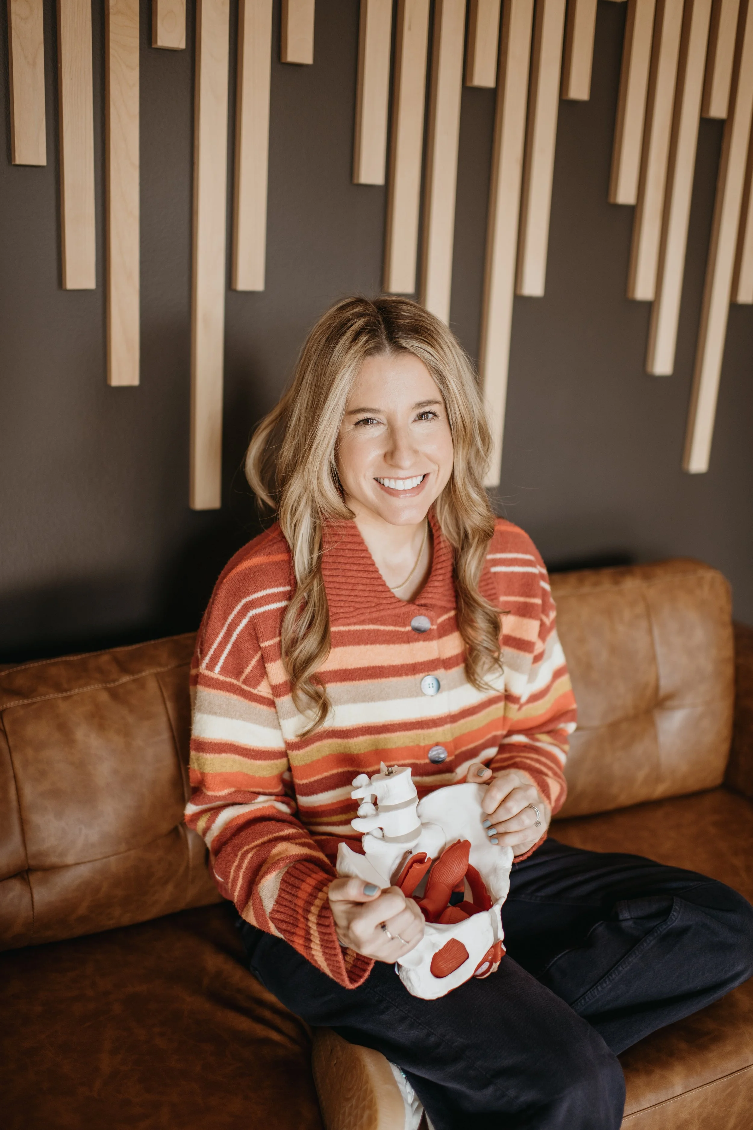 pelvic pain overland park pelvic pain pregnancy pain with sex tailbone pain incontinence bladder constipation