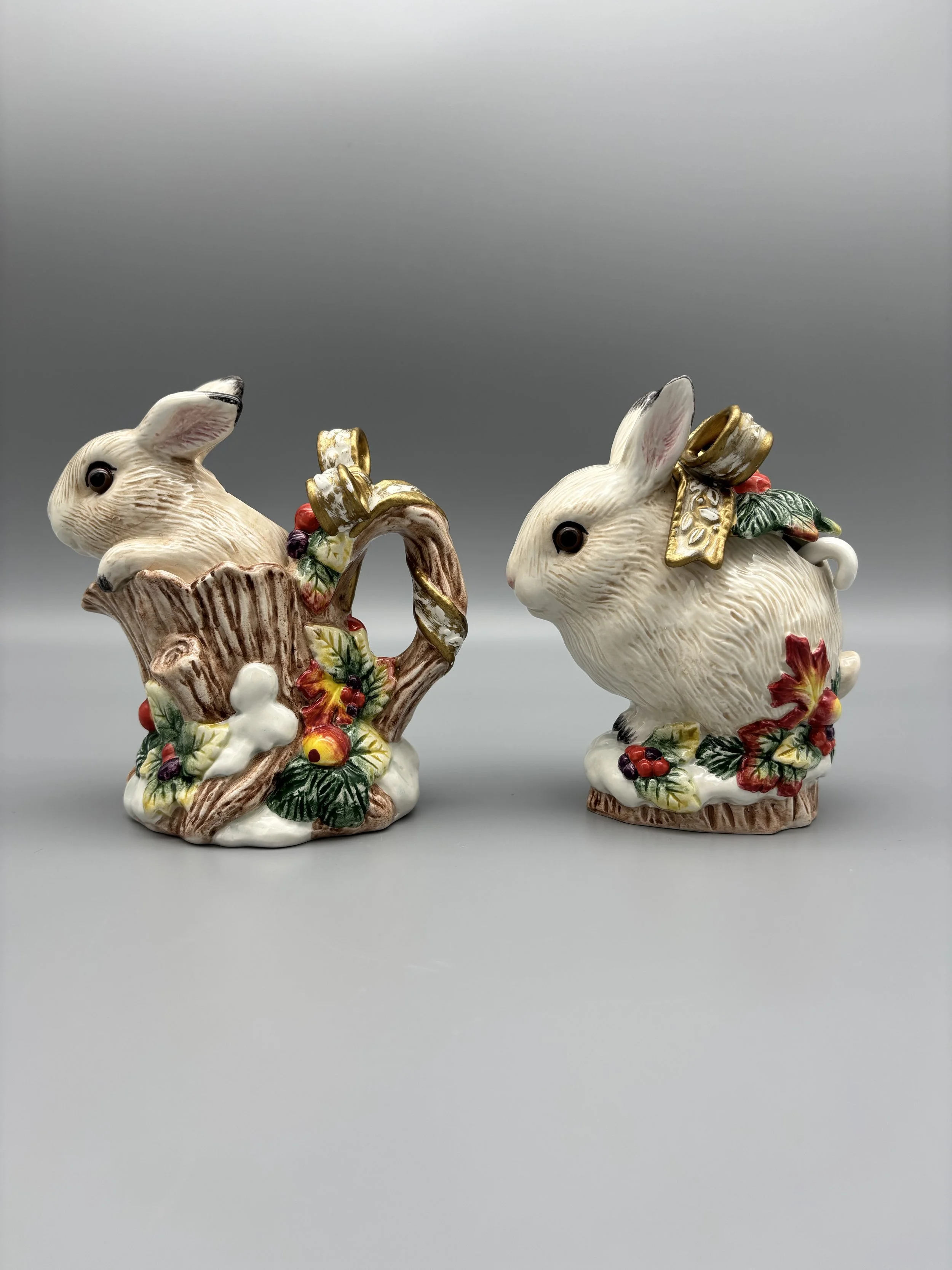 Vintage 1996 Fitz and Floyd Snowy Woods Bunny Rabbit Creamer & Sugar Set w/ Lid