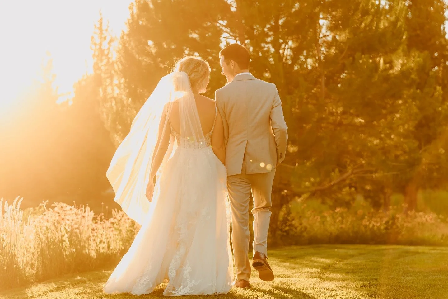 The sun showed up just to witness this beautiful moment