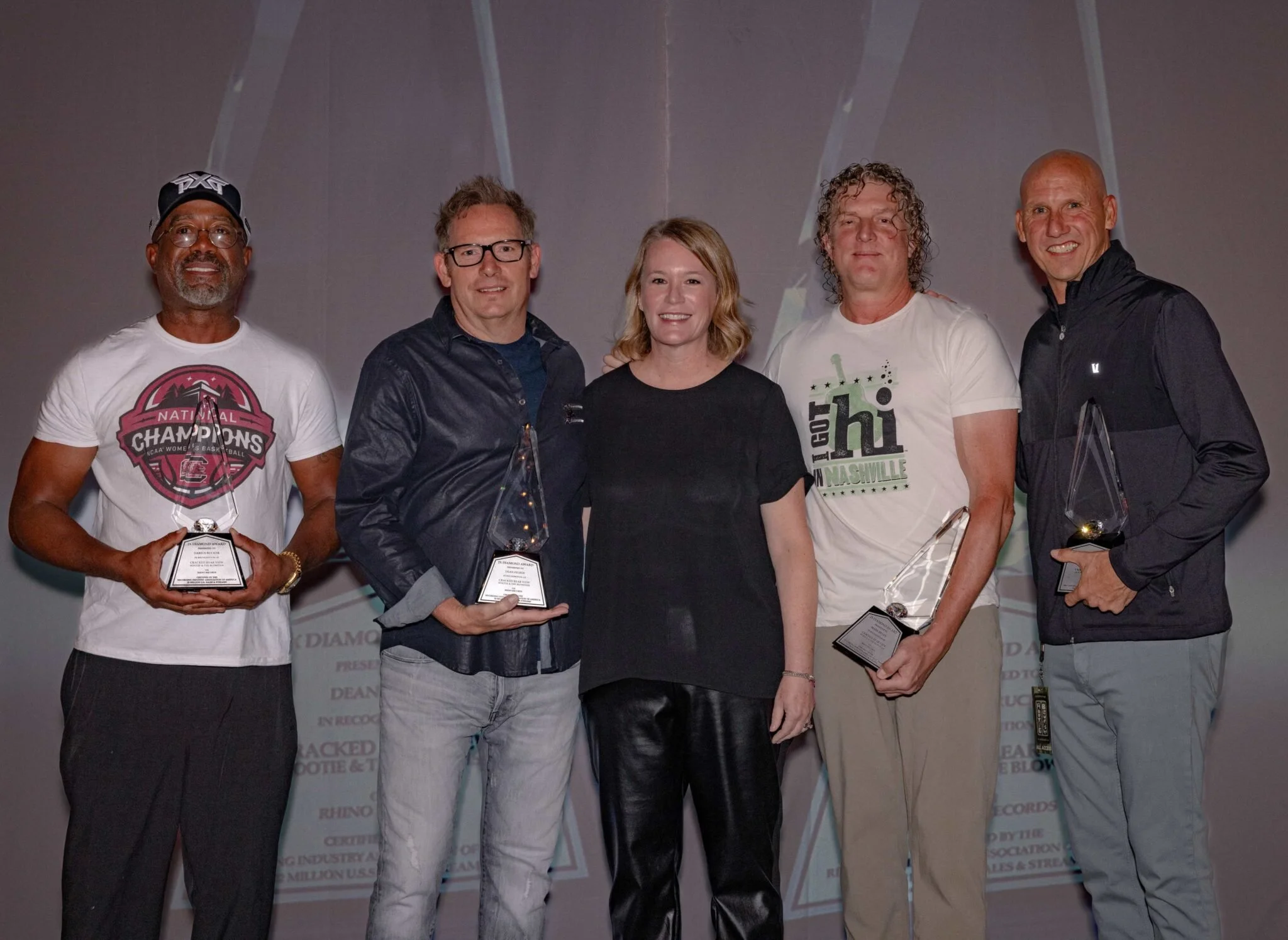 HOOTIE &amp; THE BLOWFISH CELEBRATE RIAA DOUBLE-DIAMOND CERTIFICATION FOR CRACKED REAR VIEW