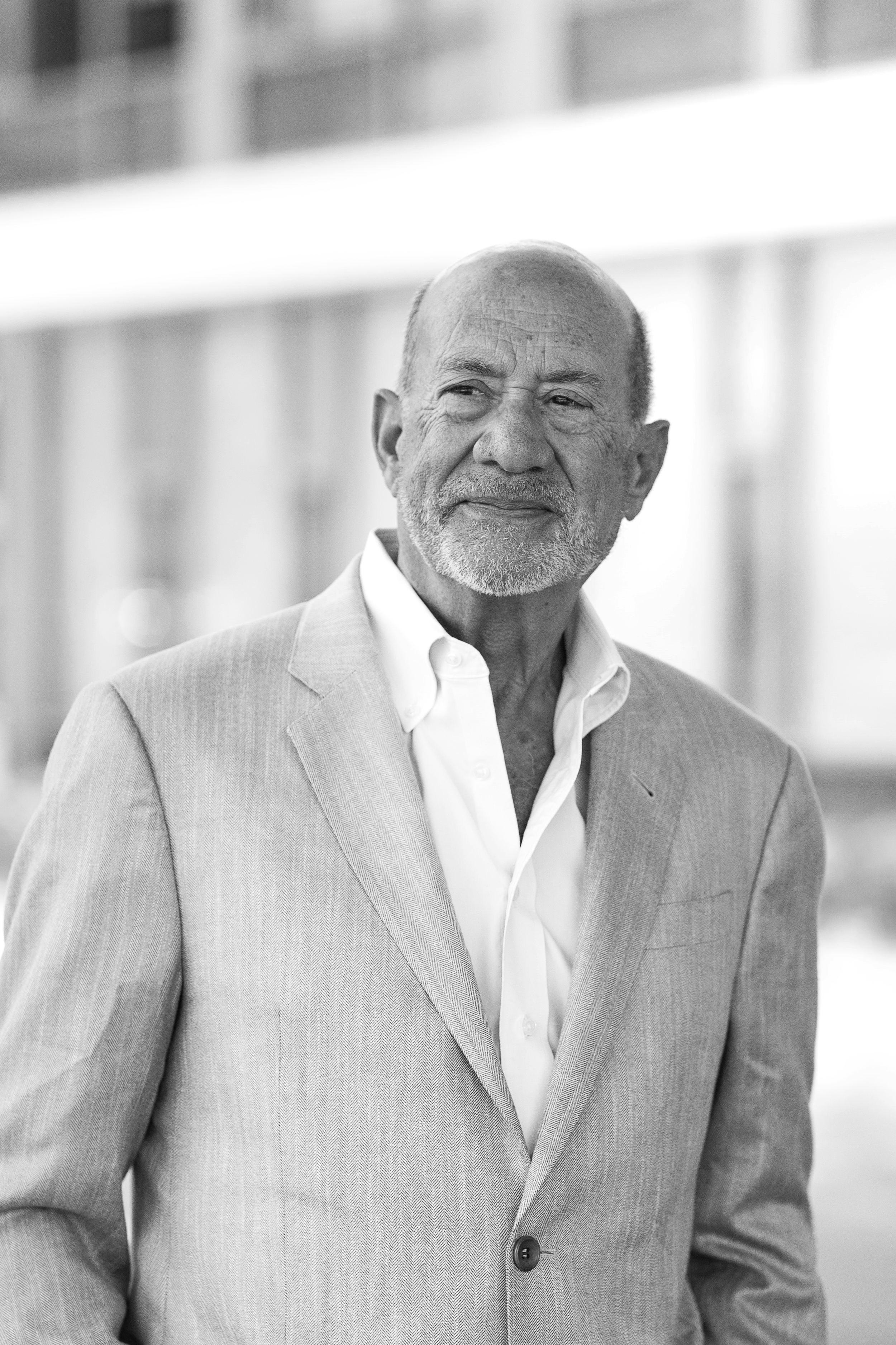 Homi Vazifdar in a resort setting