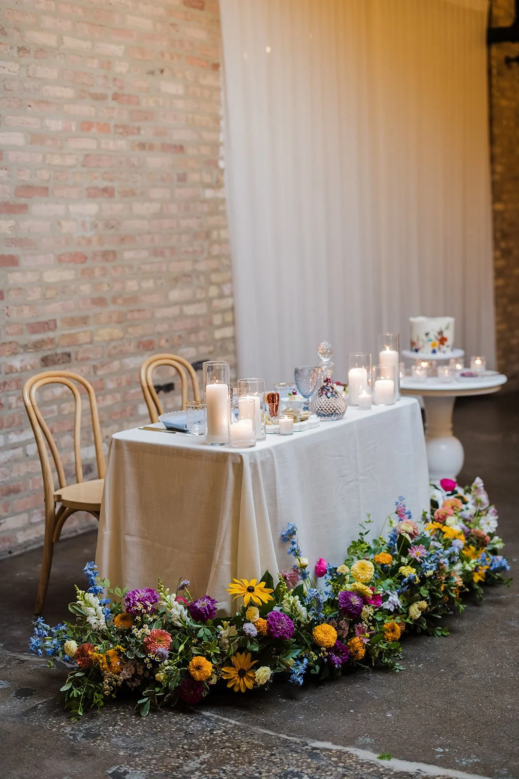colorful-sweetheart-table-flowers.jpg