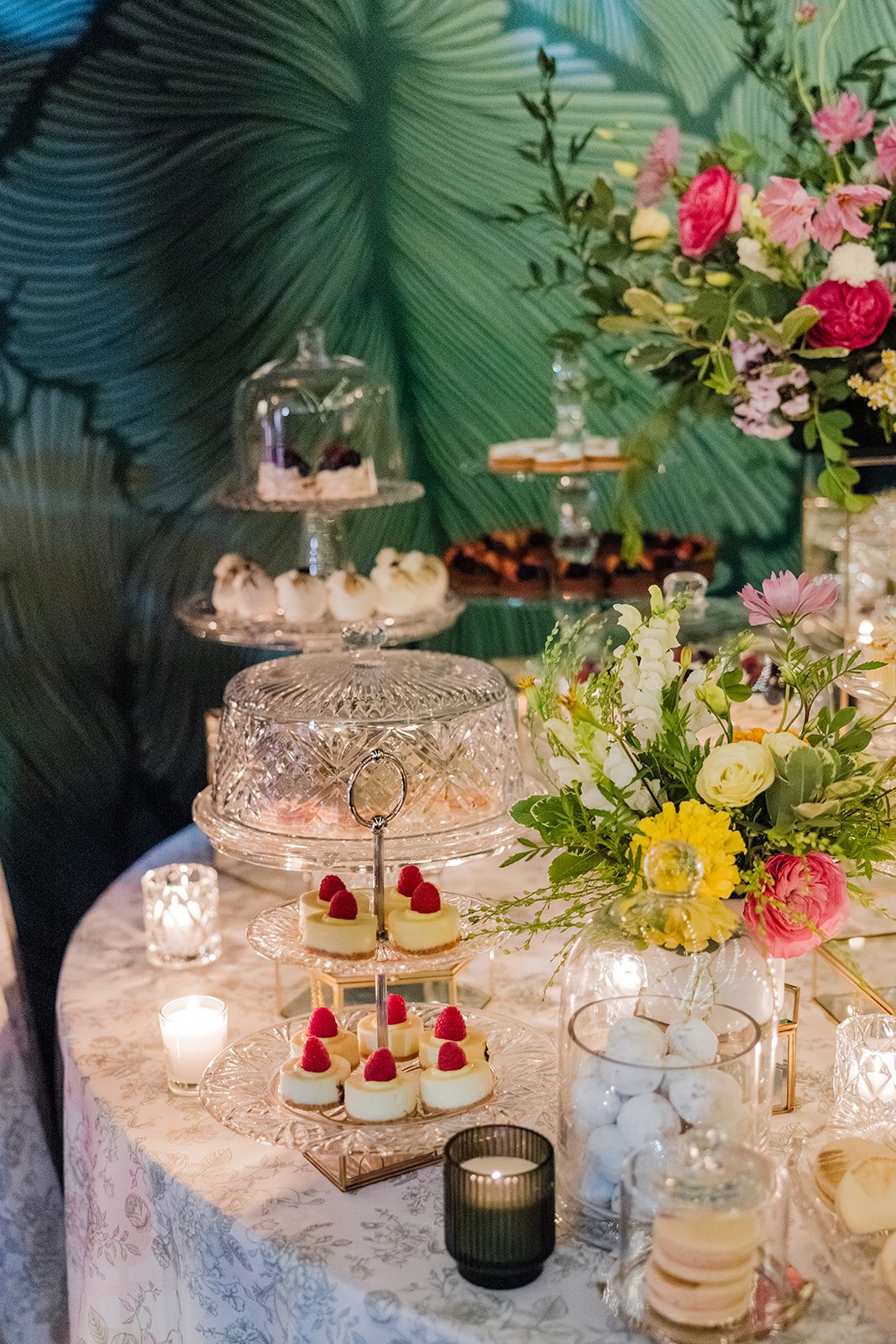 floral-dessert-table.jpg