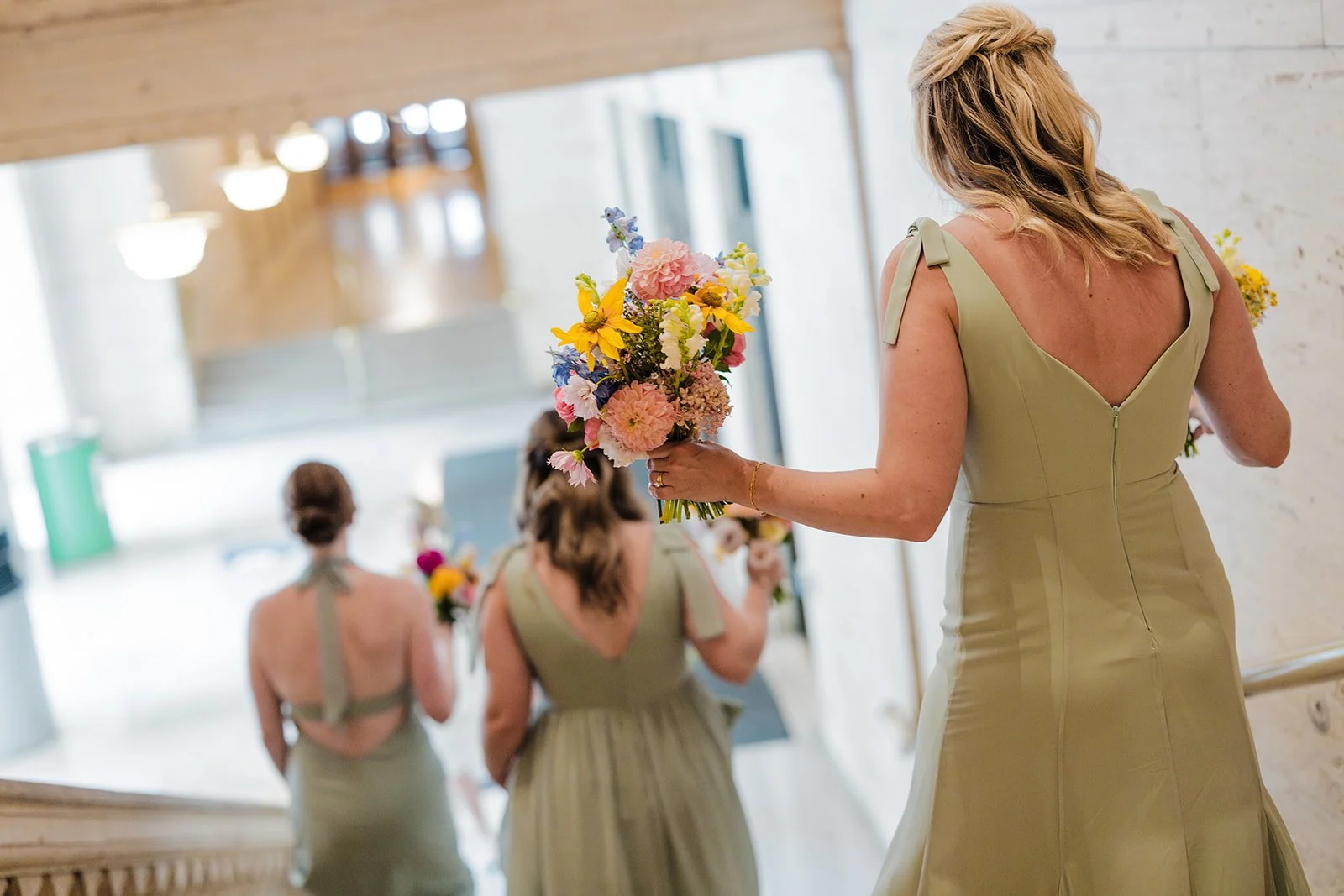 simple-bridesmaid-bouquet.jpg