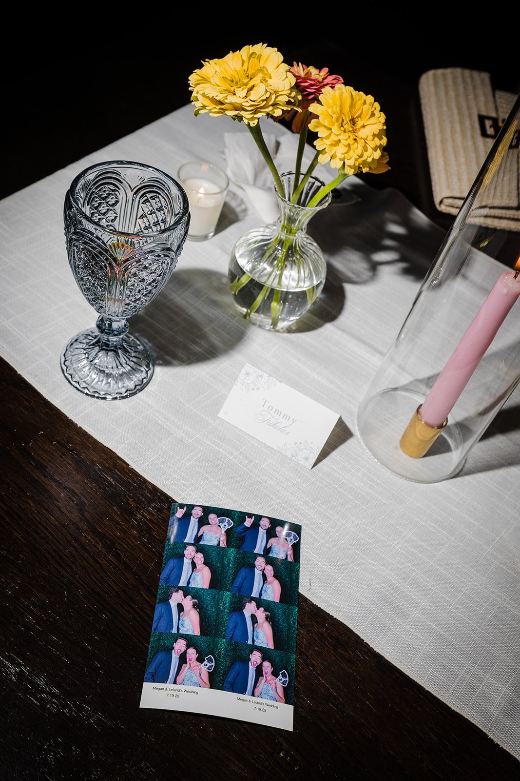 chicago-wedding-bud-vase.jpg