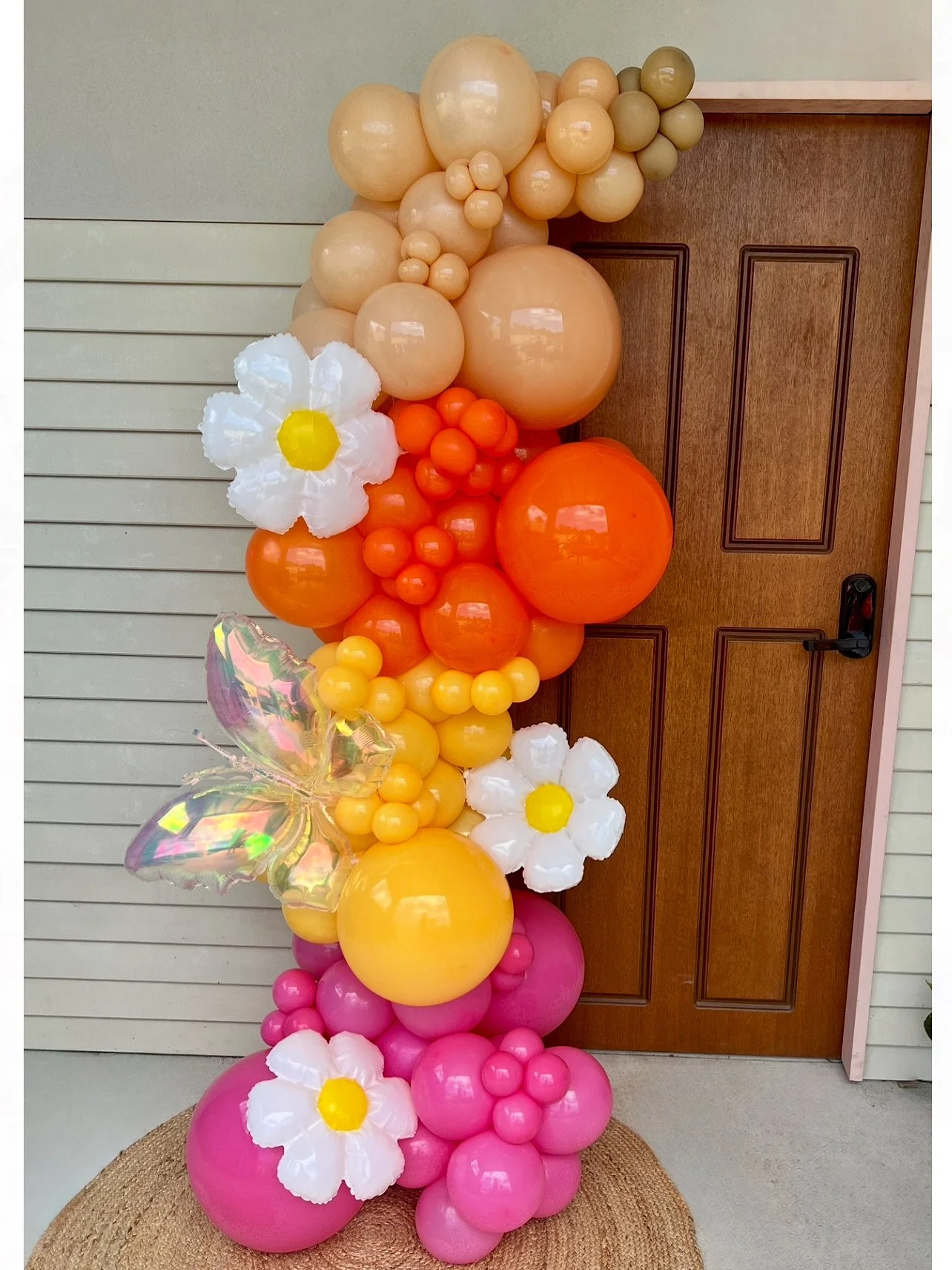 Freestanding Balloon Garland
