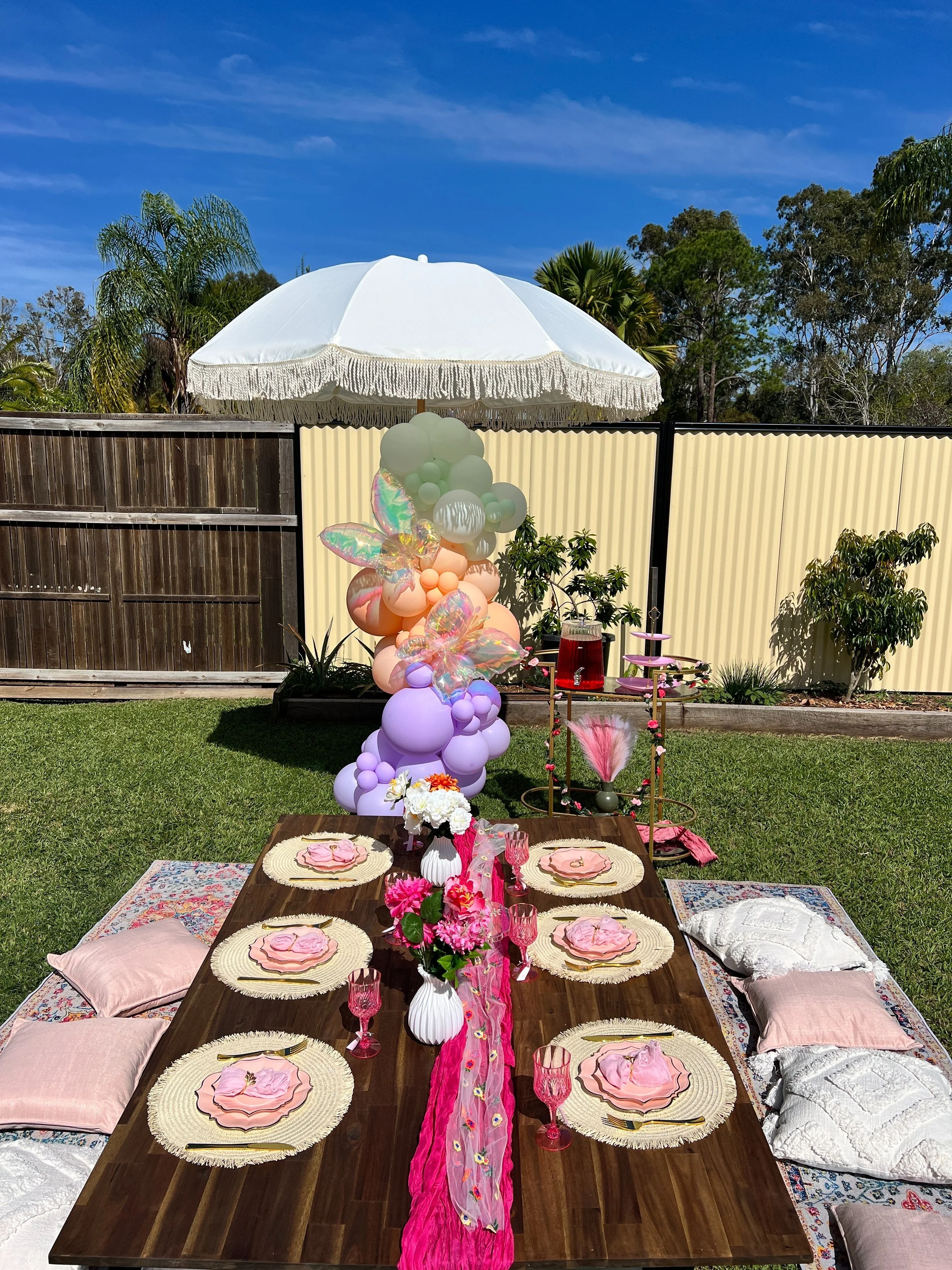 Signature Picnic Package