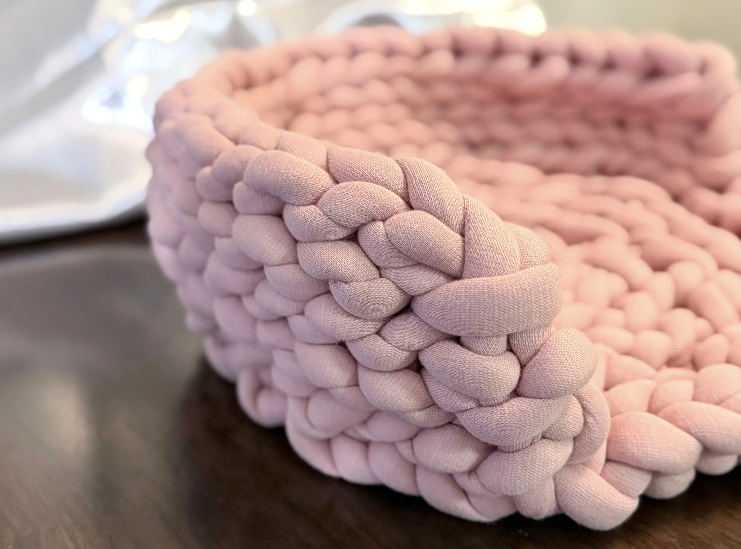 Whisper Bed- in the Round