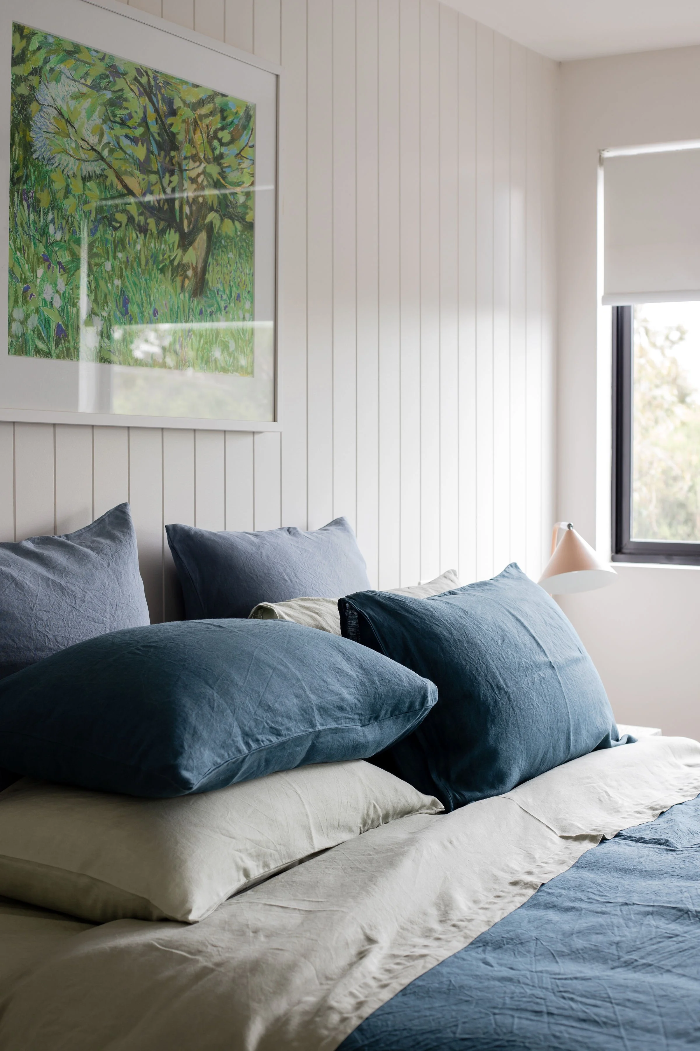 Master bedroom for an Araluen escape for two