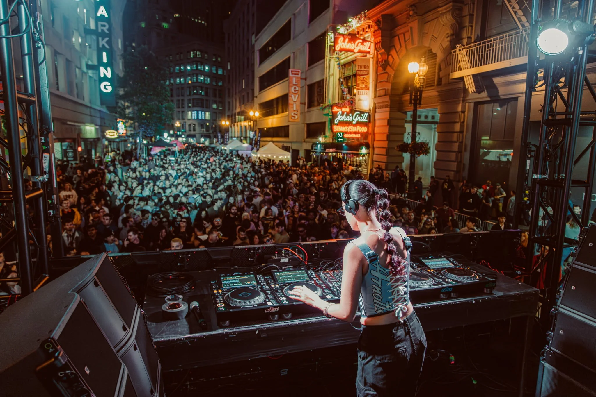 The debut of Third Thursdays on Ellis Street