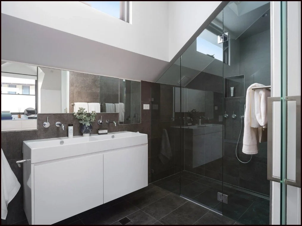 Ensuite.jpg