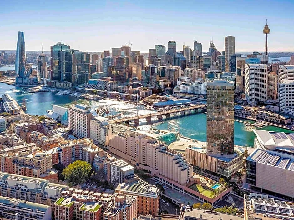Novotel Sydney Darling Harbour Duve.jpg