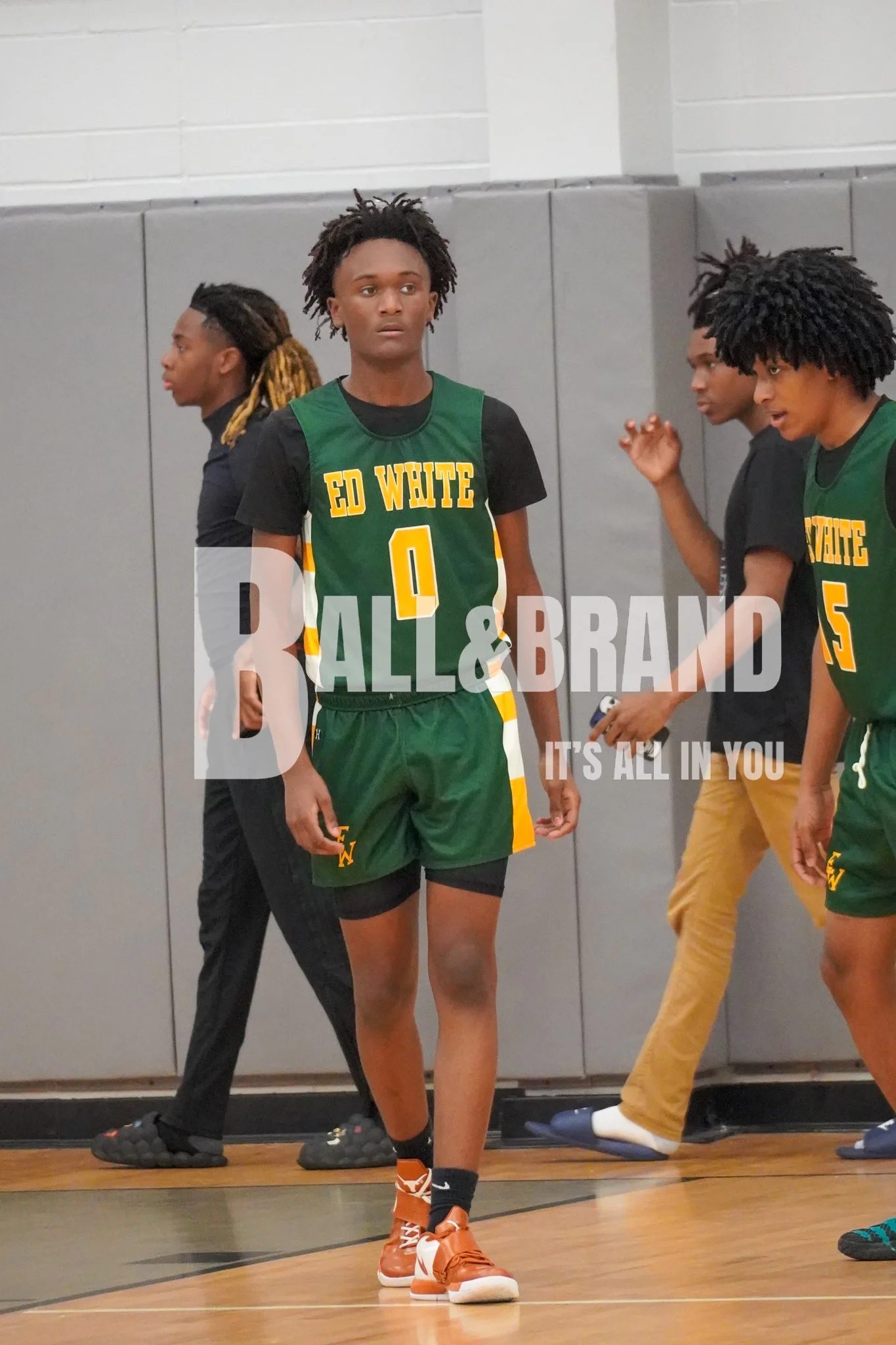 ED WHITE #0  BASKETBALL